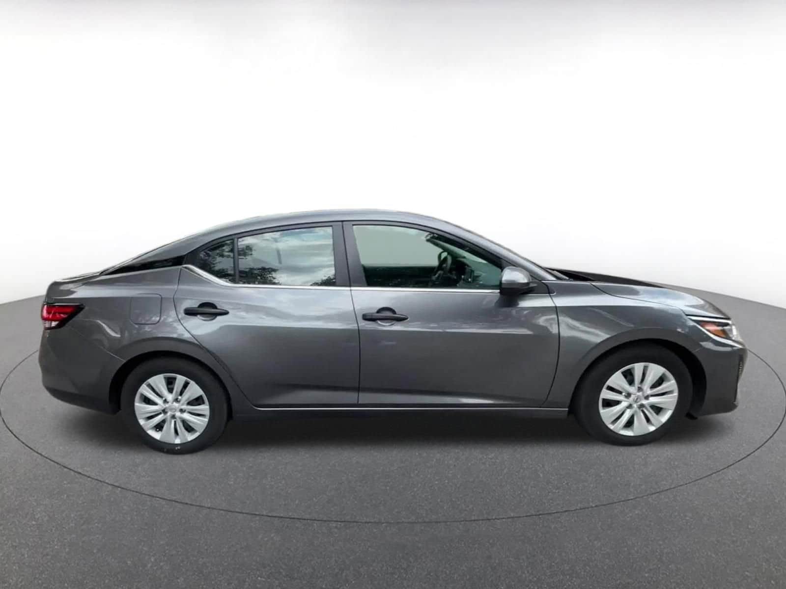 Thumbnail: 2025 Nissan Sentra - 16