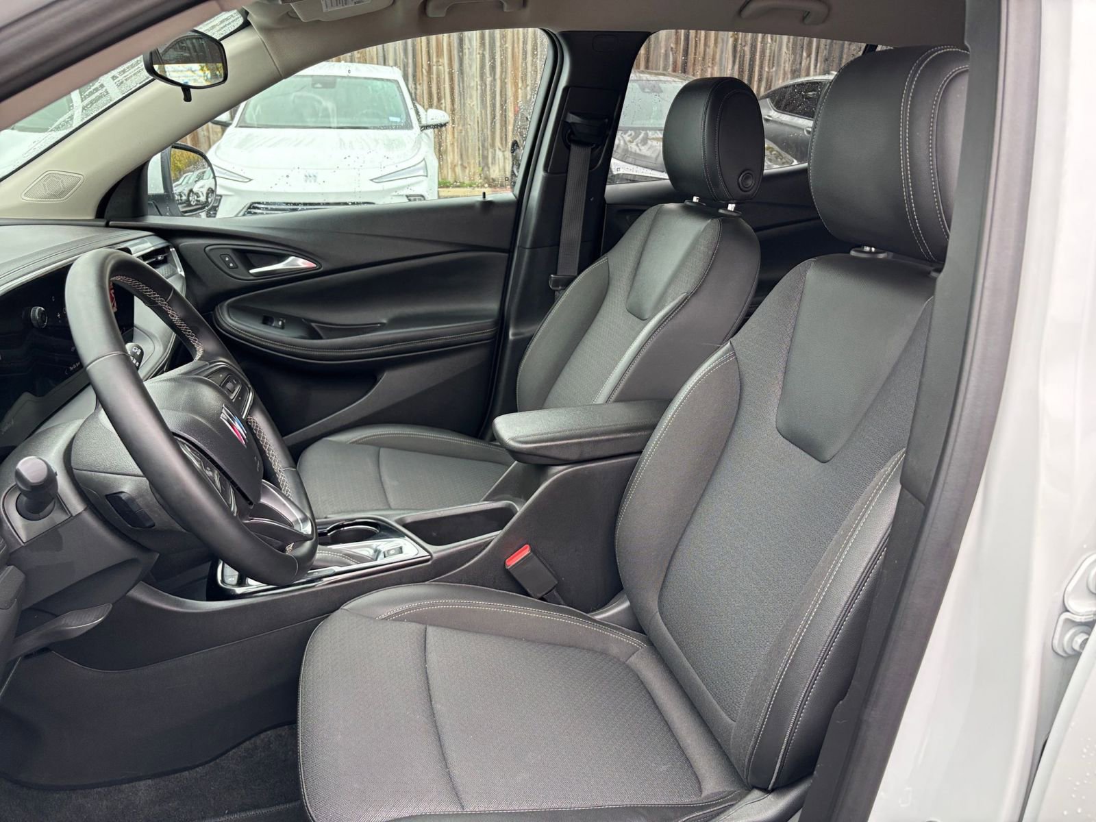 Thumbnail: 2025 Buick Encore GX - 30