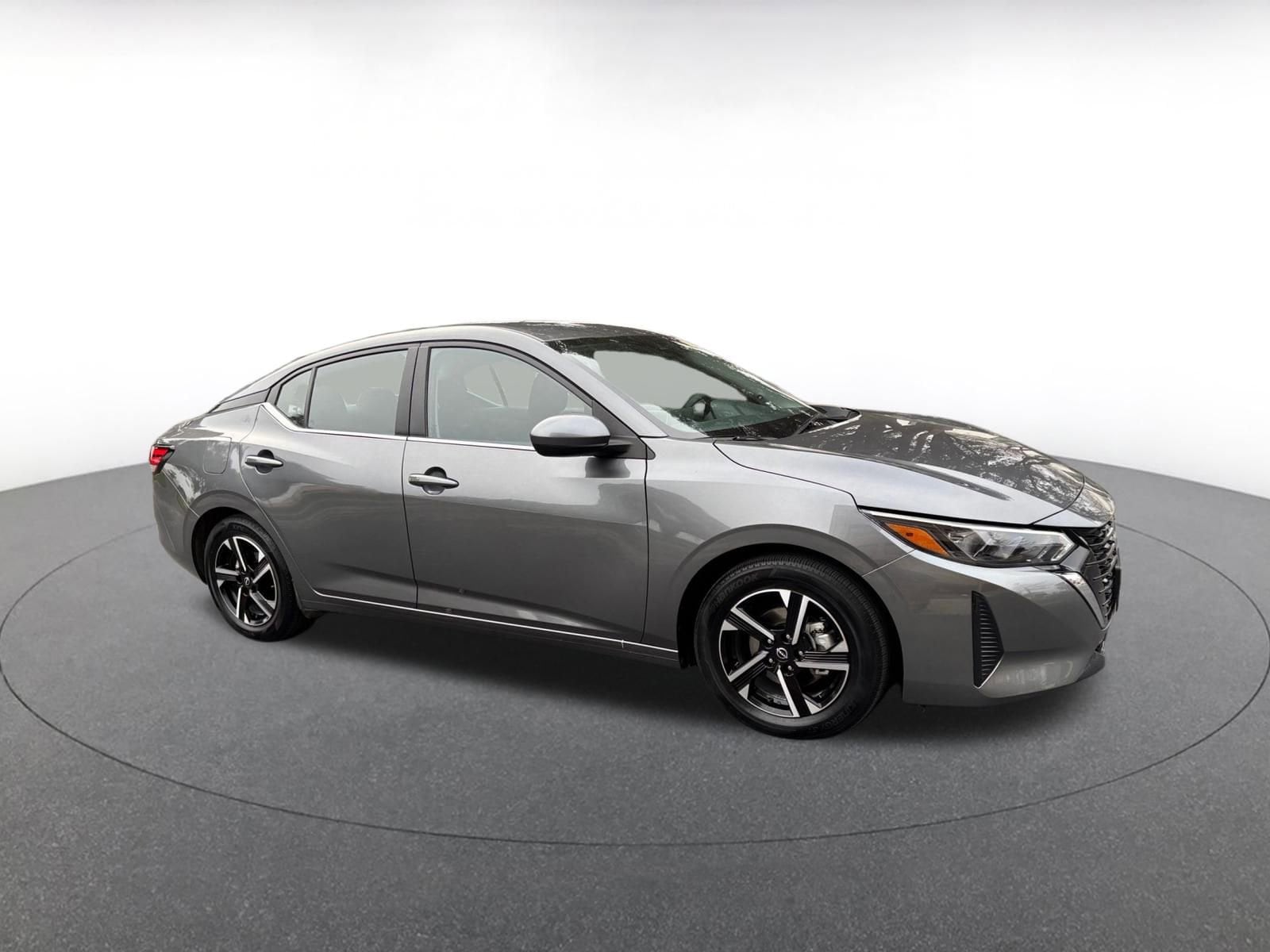 Thumbnail: 2025 Nissan Sentra - 1