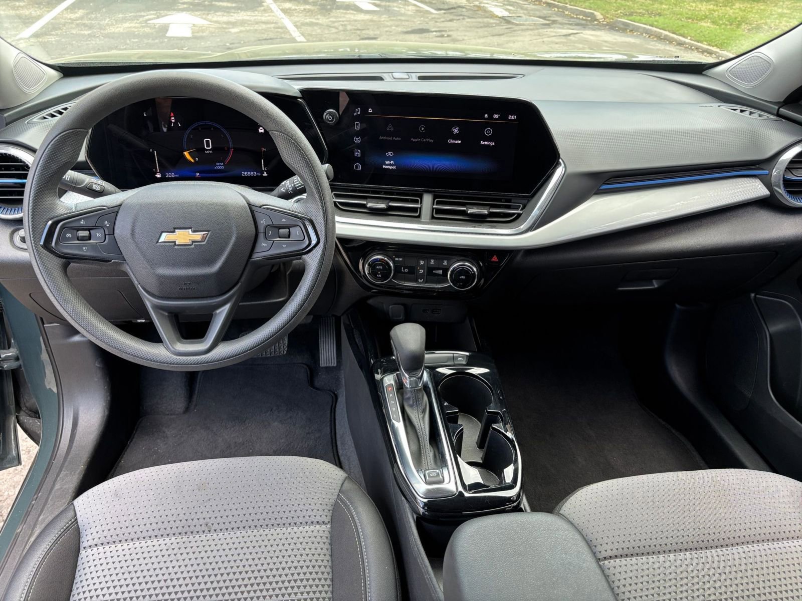 Thumbnail: 2025 Chevrolet Trax - 28