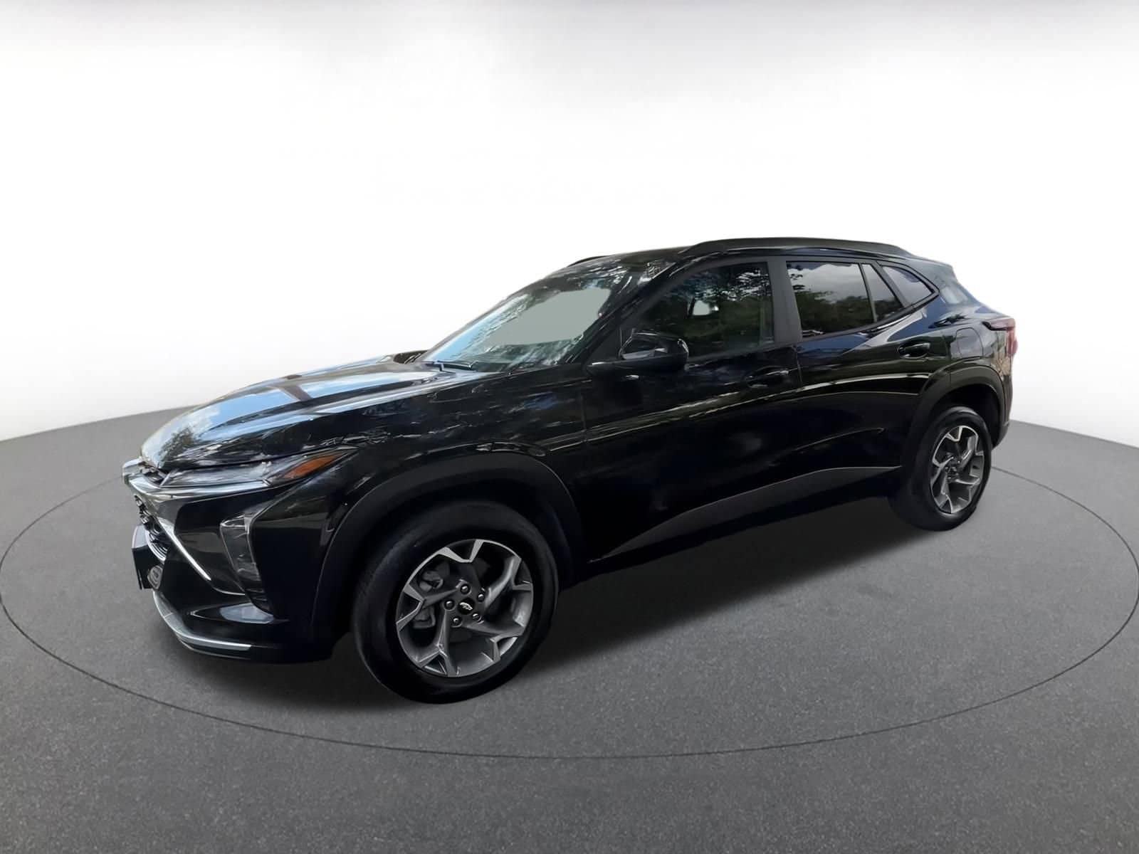 Thumbnail: 2025 Chevrolet Trax - 7