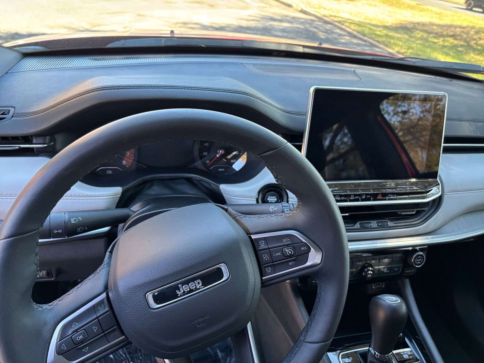 Thumbnail: 2025 Jeep Compass - 29