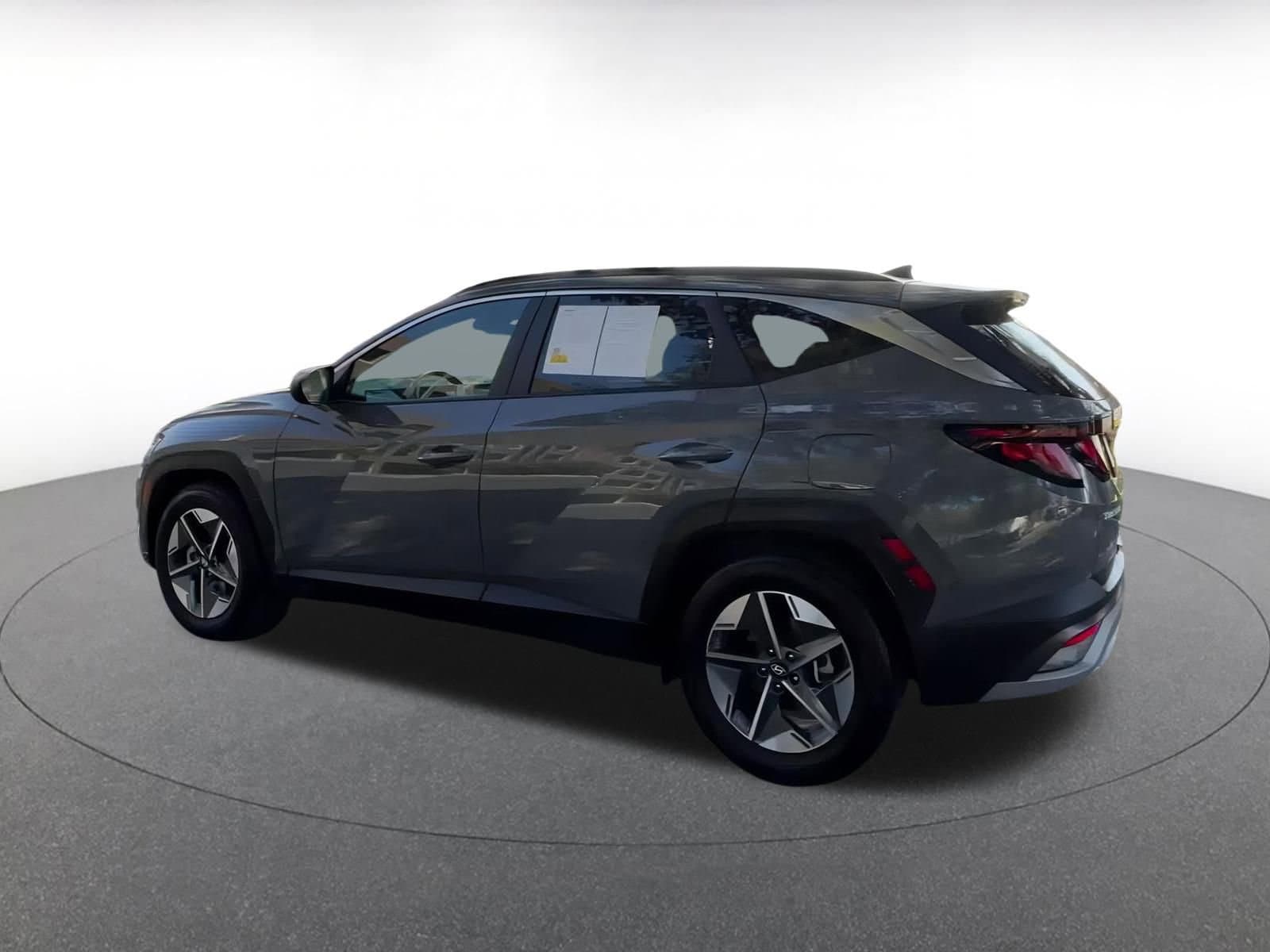 Thumbnail: 2025 Hyundai Tucson - 10