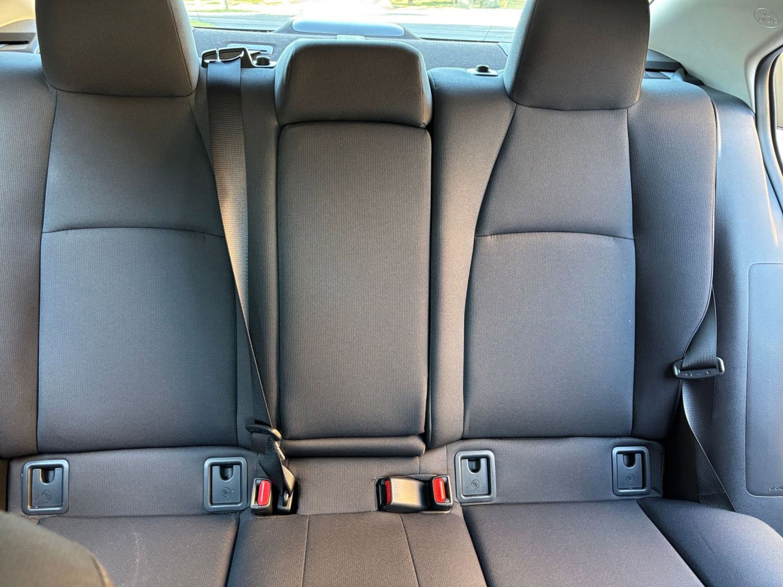 Thumbnail: 2025 Toyota Corolla - 32