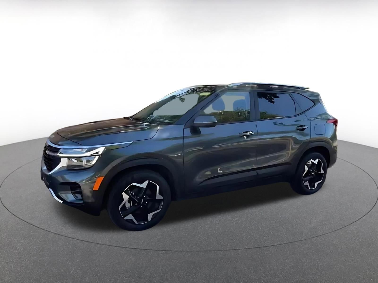 Thumbnail: 2025 Kia Seltos - 7