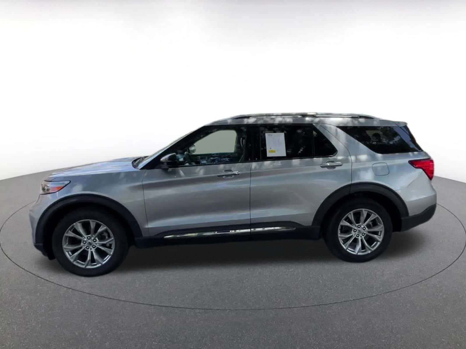 Thumbnail: 2024 Ford Explorer - 8