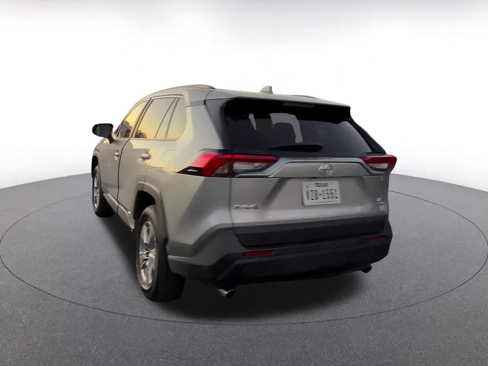 Thumbnail: 2025 Toyota RAV4 - 11