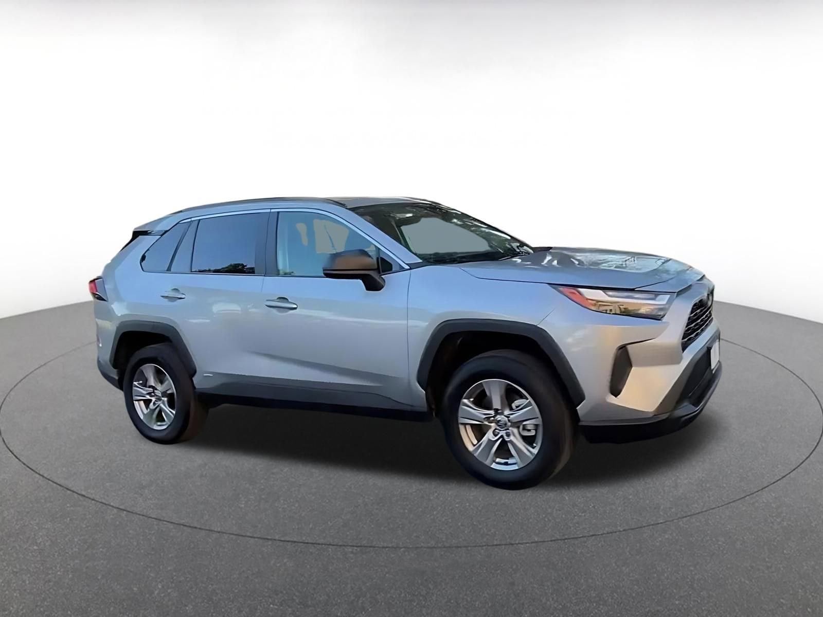 Thumbnail: 2025 Toyota RAV4 - 2
