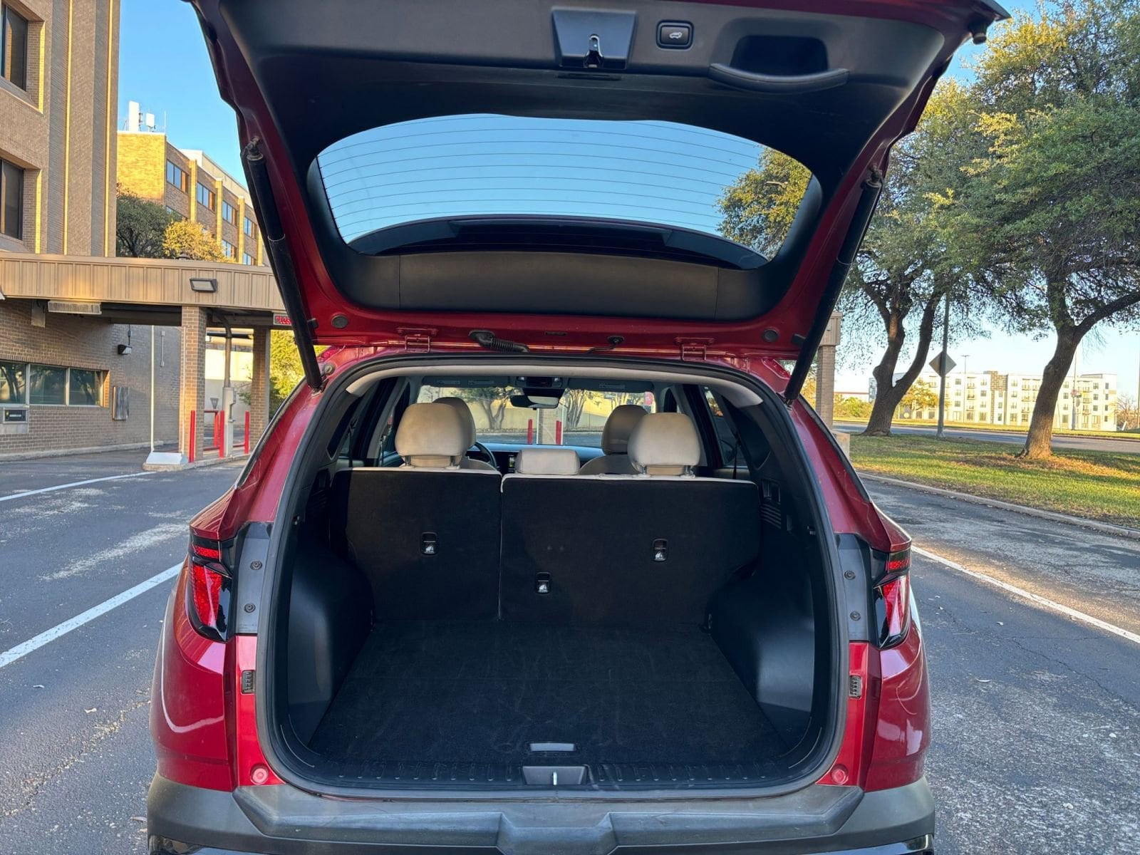 Thumbnail: 2025 Hyundai Tucson - 26