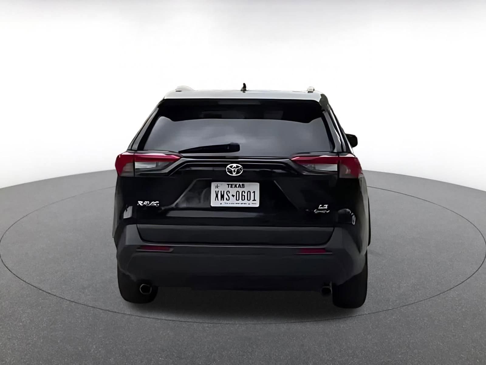 Thumbnail: 2025 Toyota RAV4 - 11