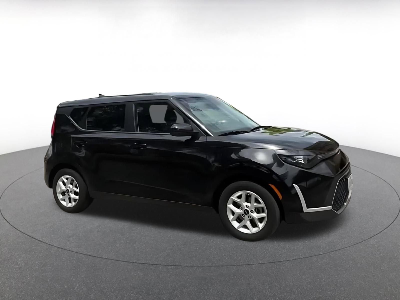 Thumbnail: 2025 Kia Soul - 2