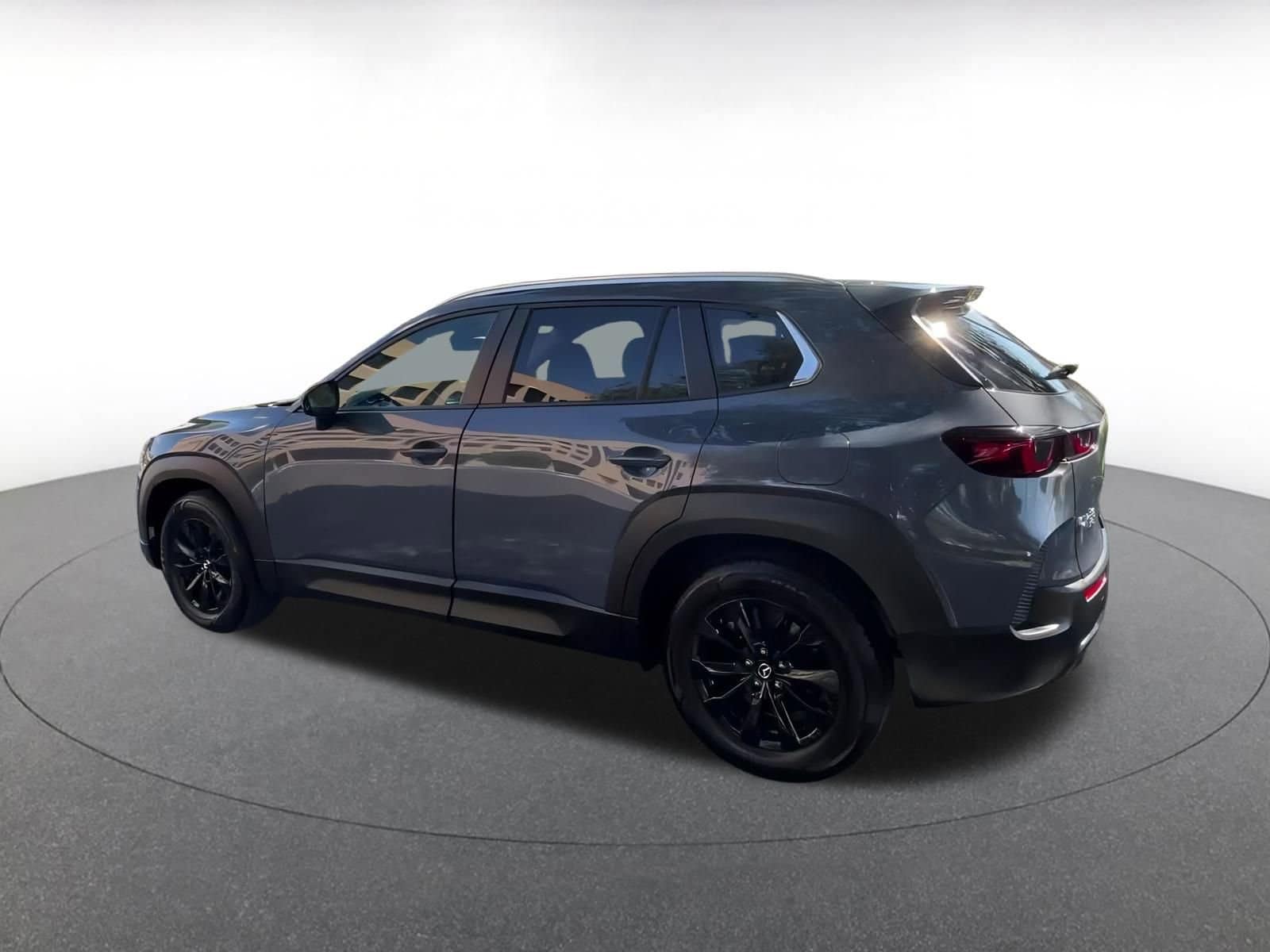 Thumbnail: 2025 Mazda CX-50 - 10
