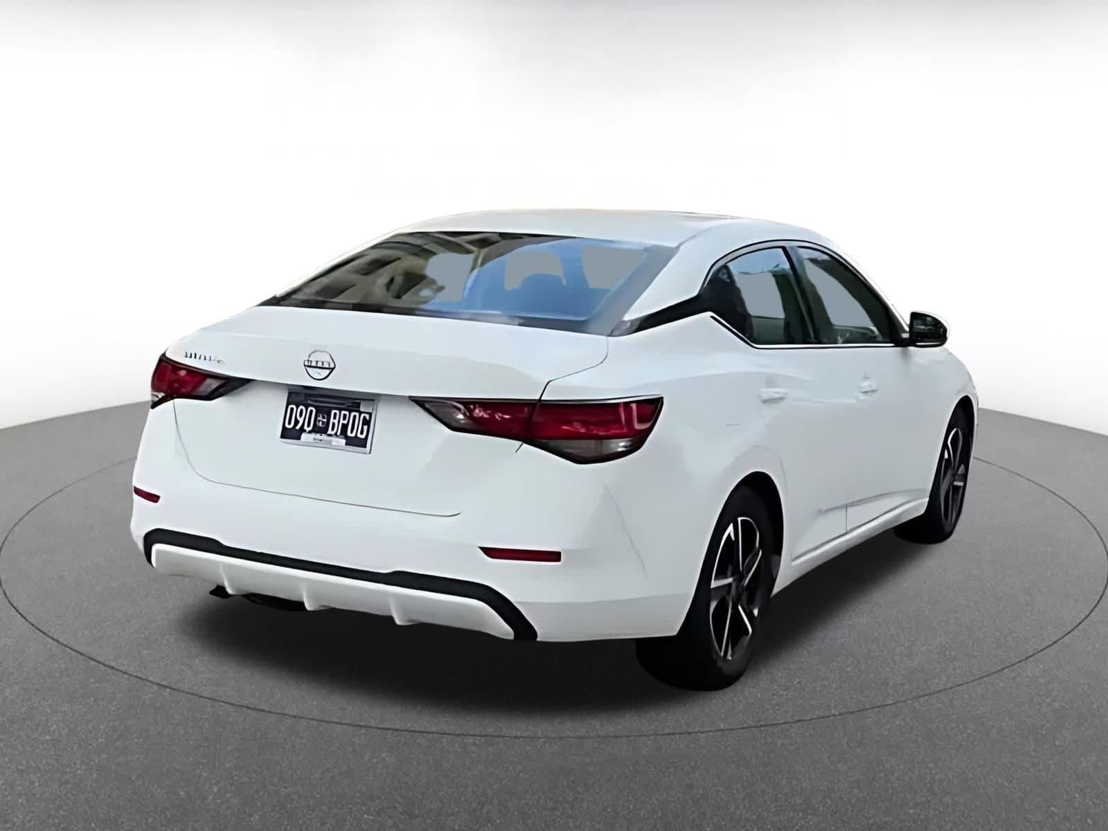 Thumbnail: 2025 Nissan Sentra - 12