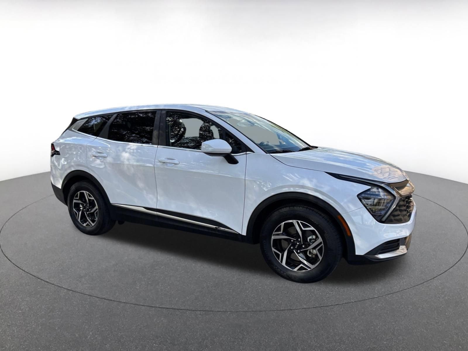 Thumbnail: 2025 Kia Sportage - 1