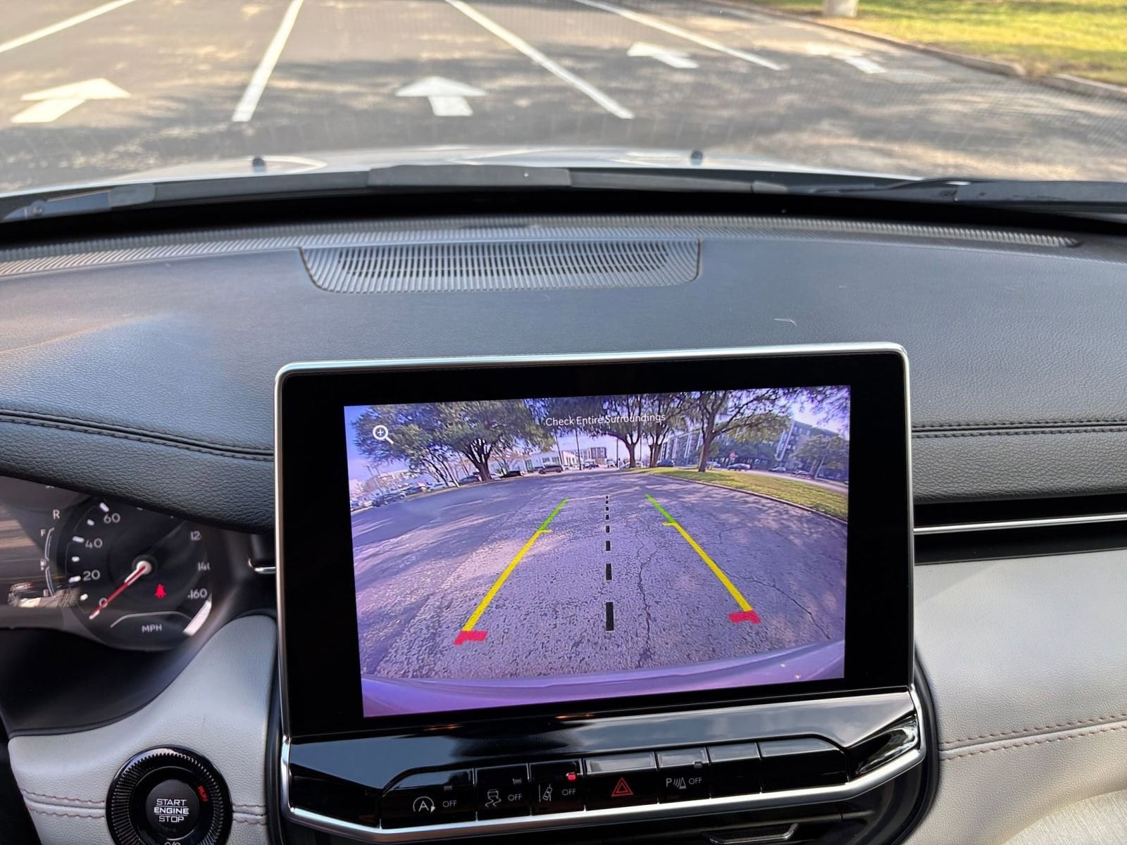 Thumbnail: 2025 Jeep Compass - 17