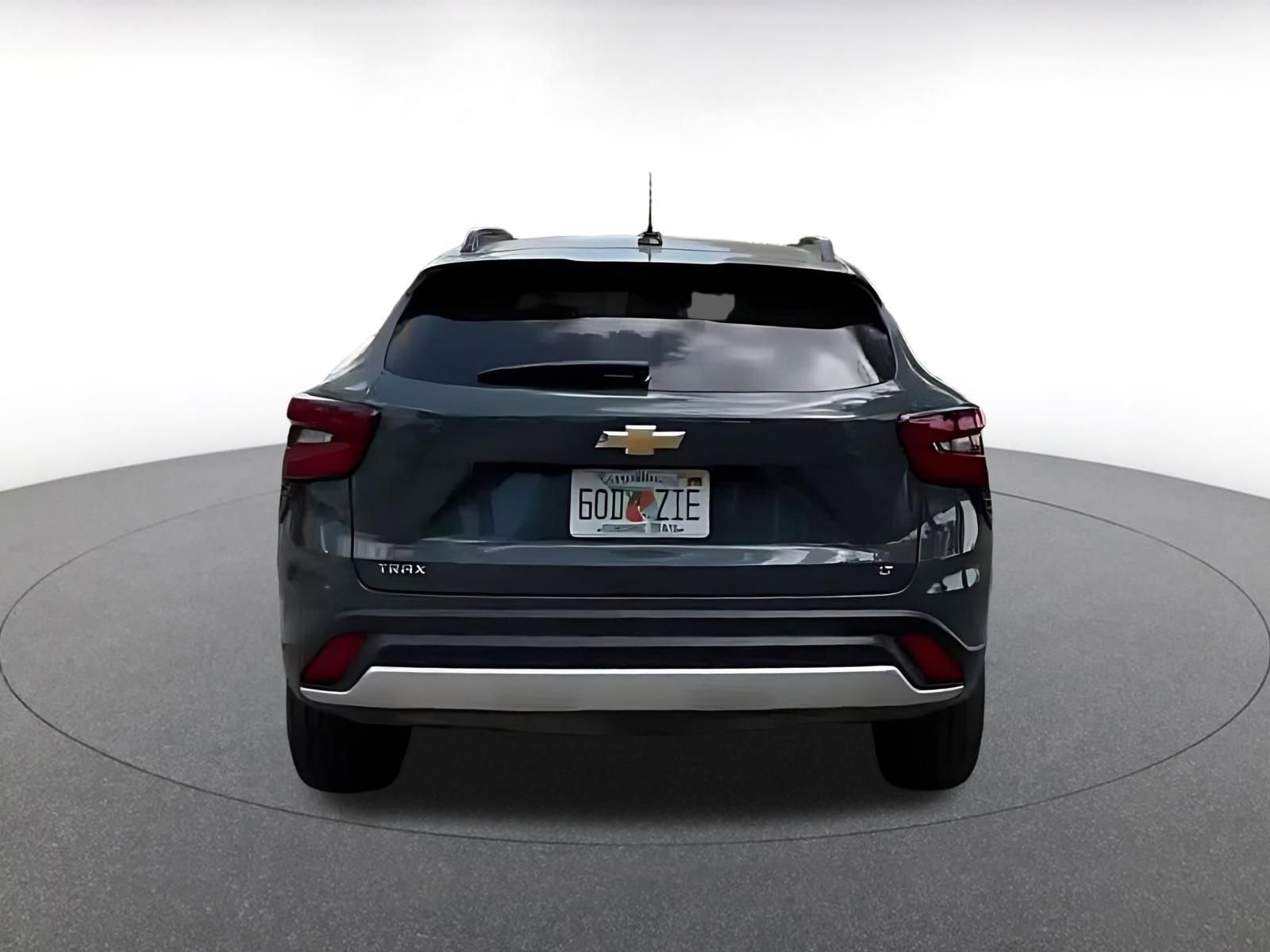 Thumbnail: 2025 Chevrolet Trax - 11