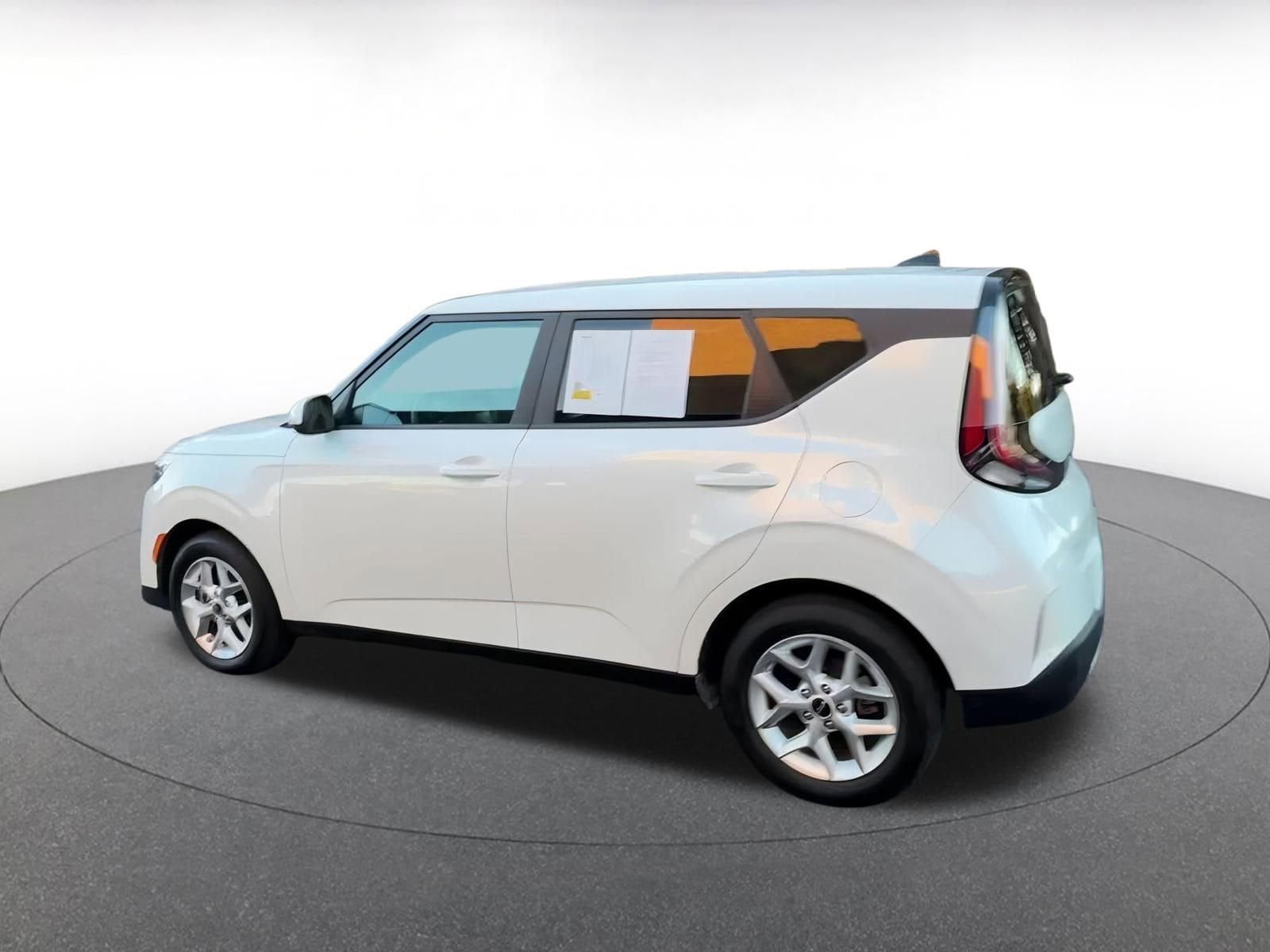 Thumbnail: 2025 Kia Soul - 10