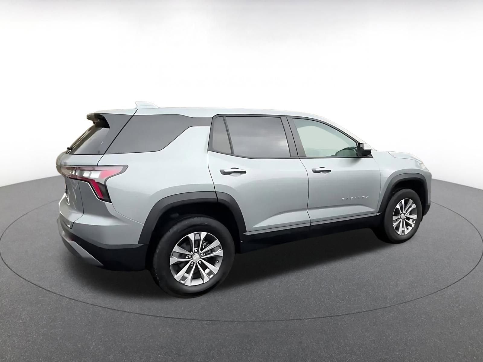 Thumbnail: 2025 Chevrolet Equinox - 15