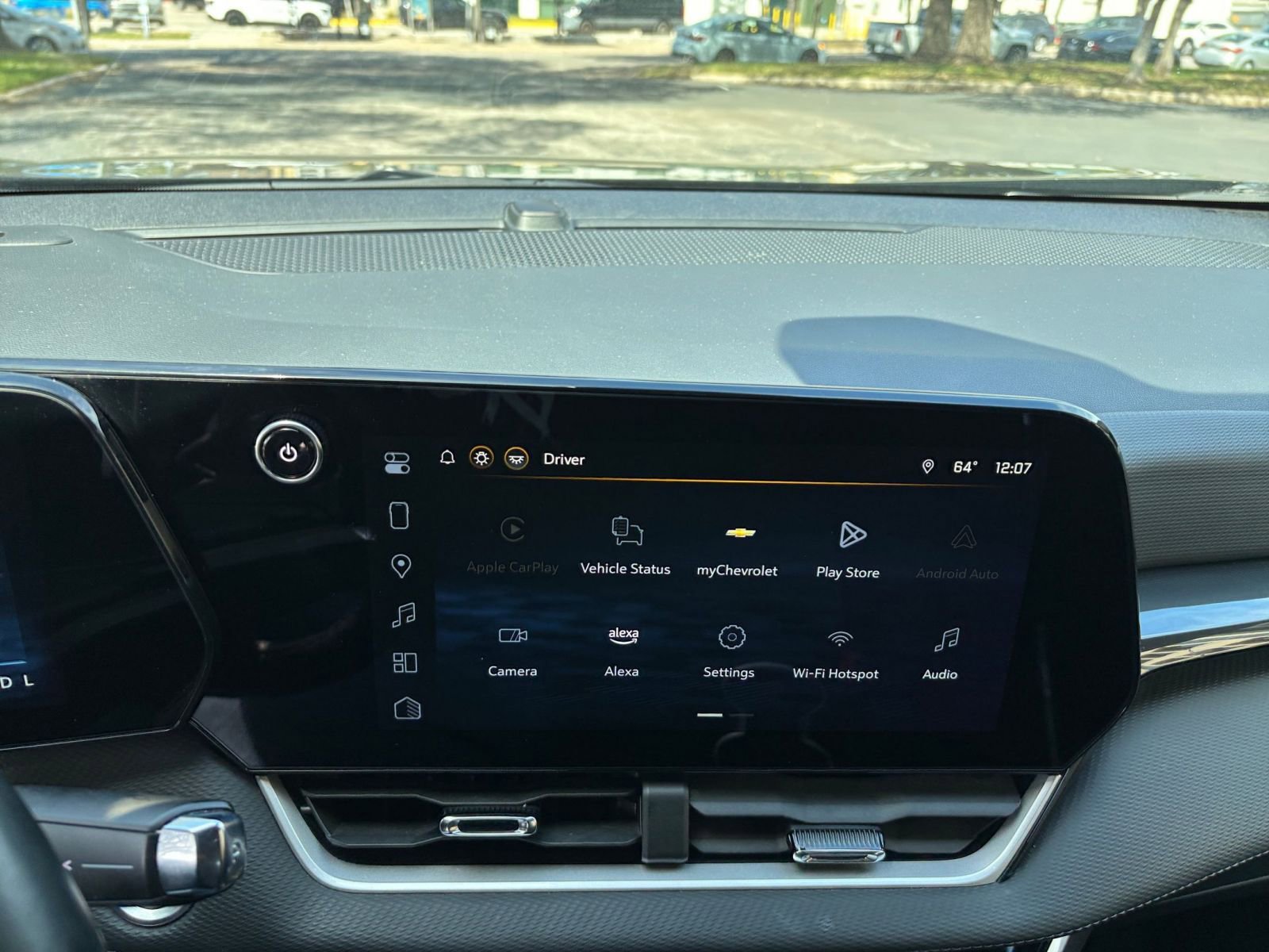 Thumbnail: 2025 Chevrolet Equinox - 17