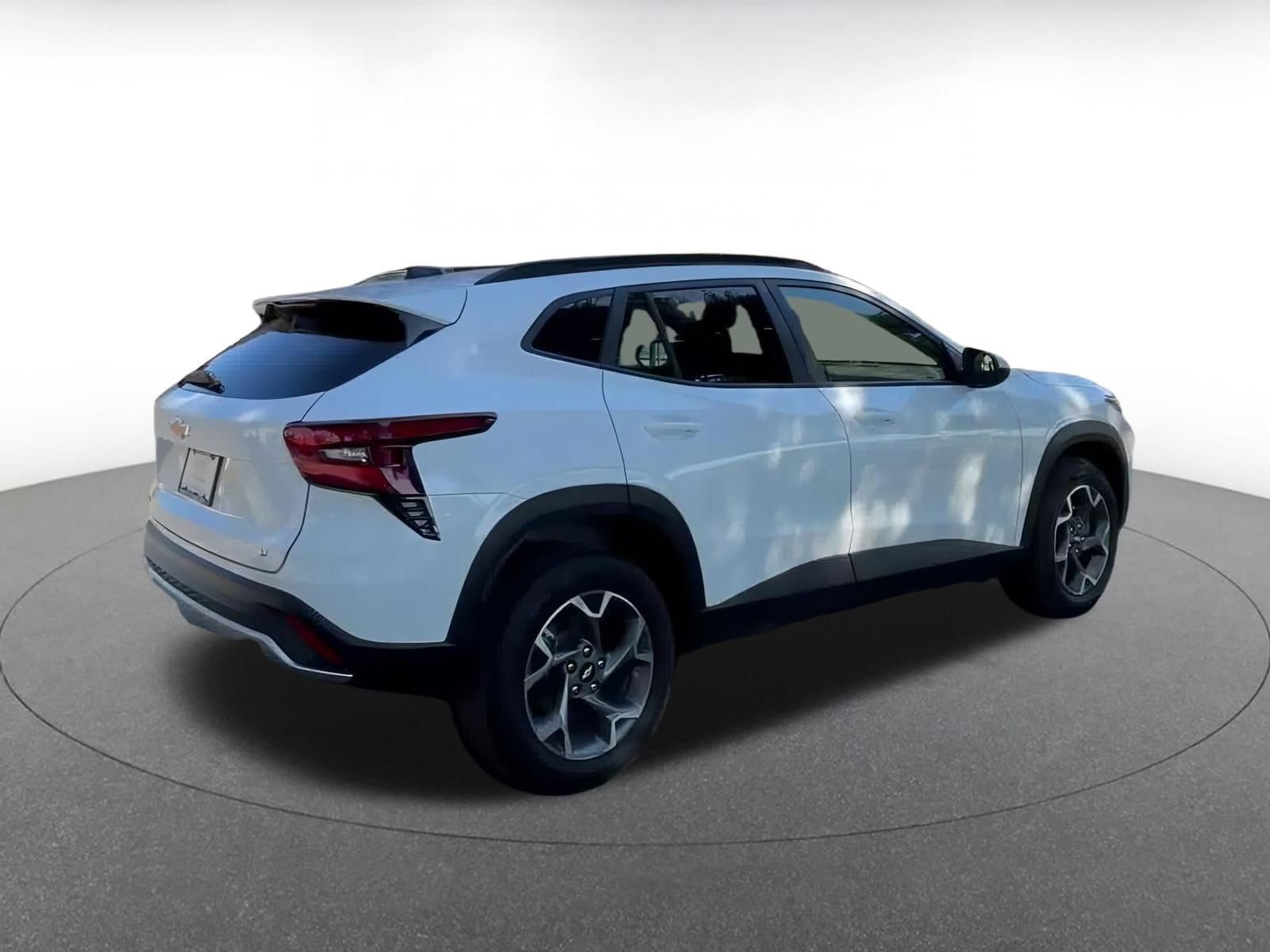 Thumbnail: 2025 Chevrolet Trax - 13