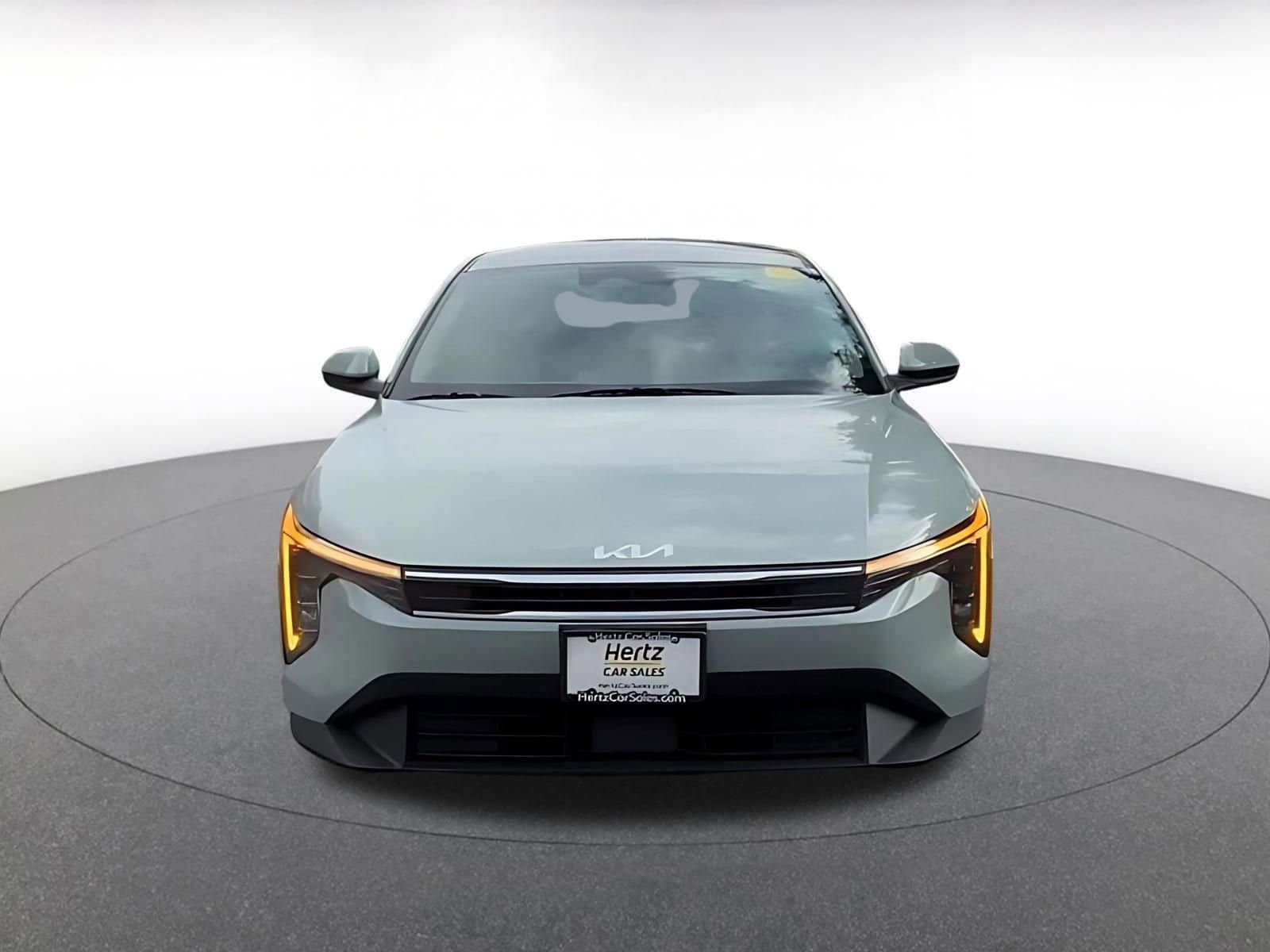 Thumbnail: 2025 Kia K4 - 3