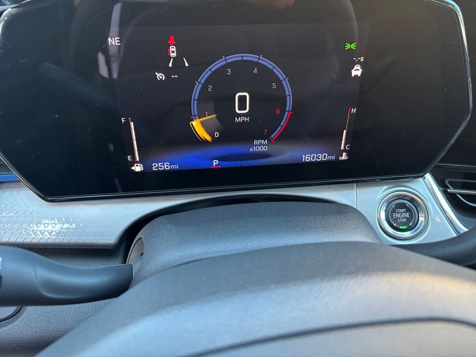 Thumbnail: 2025 Chevrolet Trax - 34