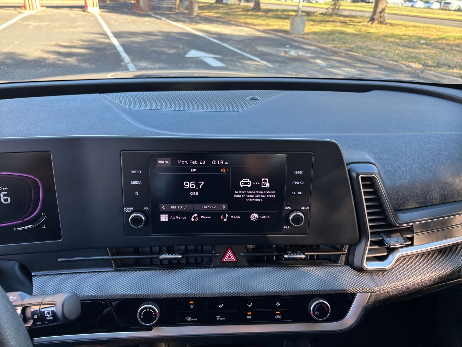 Thumbnail: 2025 Kia Sportage - 17