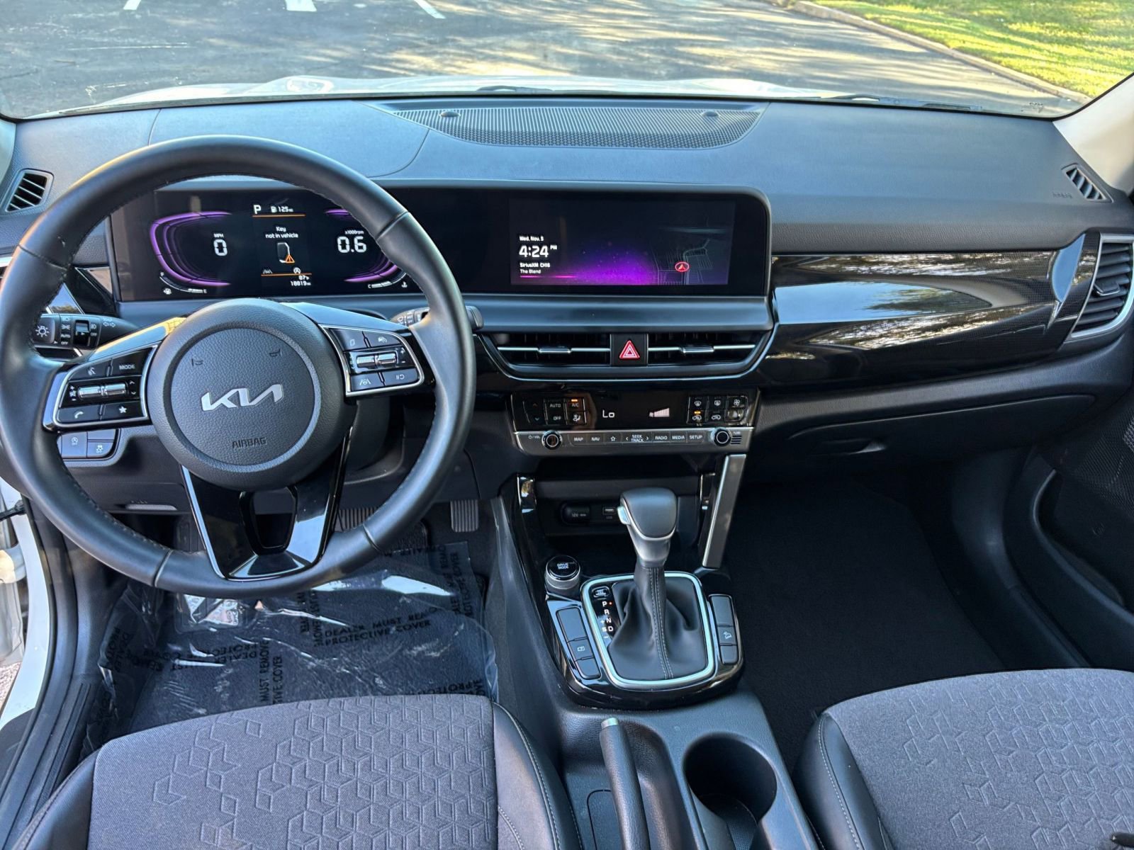 Thumbnail: 2025 Kia Seltos - 27