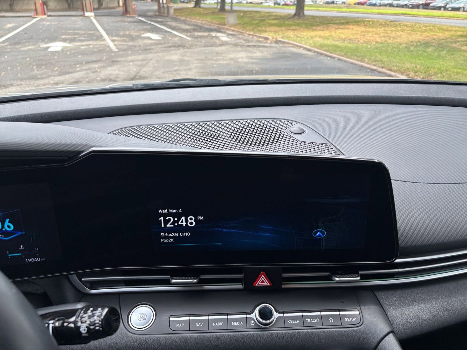 Thumbnail: 2025 Hyundai Elantra - 17