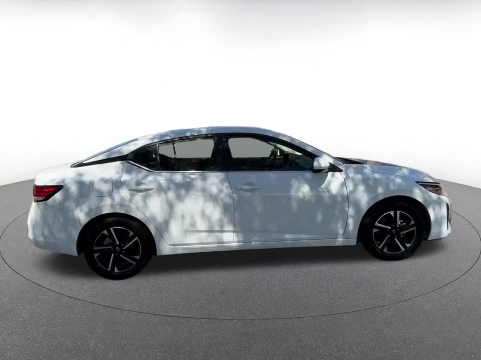 Thumbnail: 2025 Nissan Sentra - 16