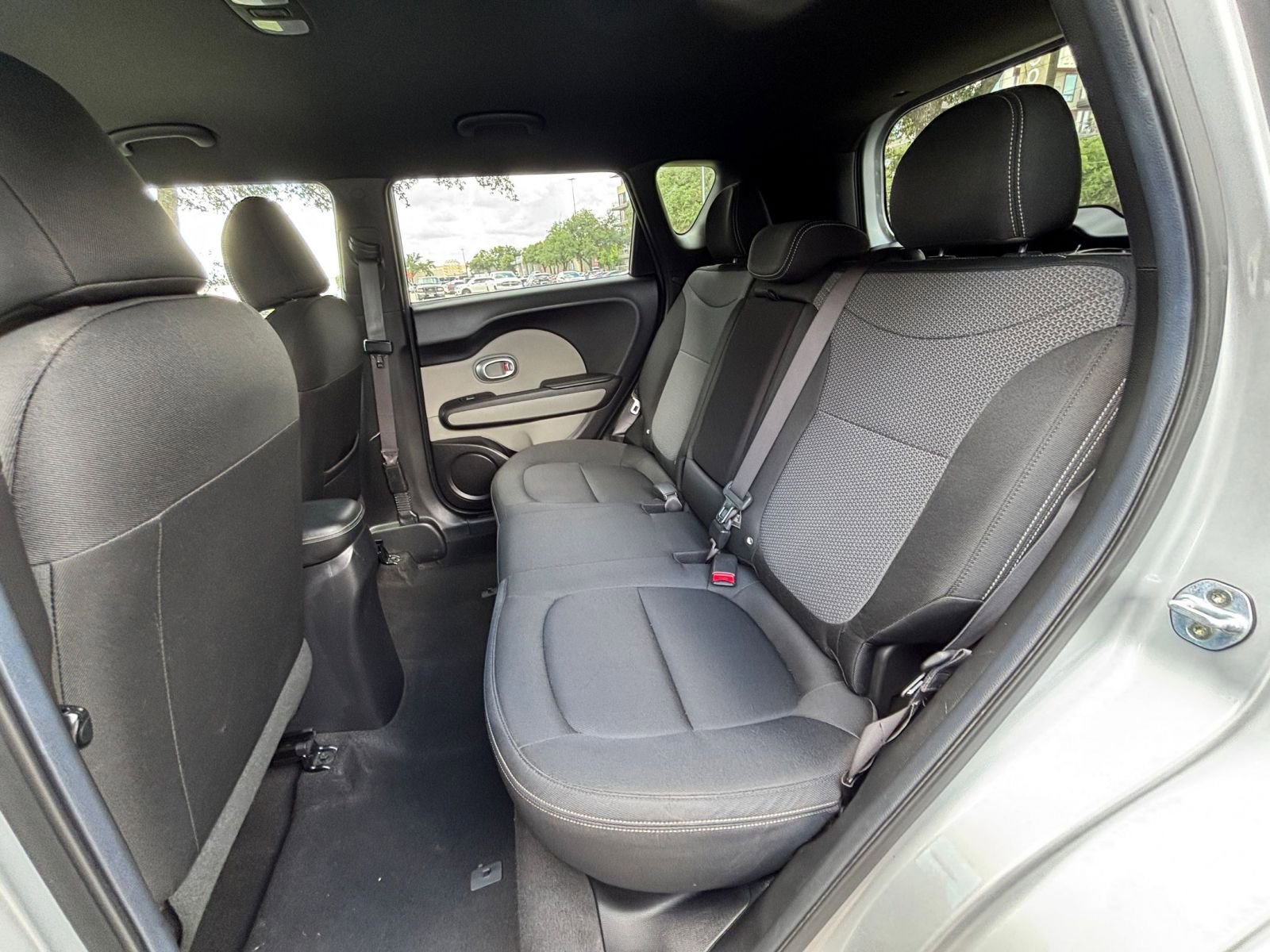 Thumbnail: 2017 Kia Soul - 23