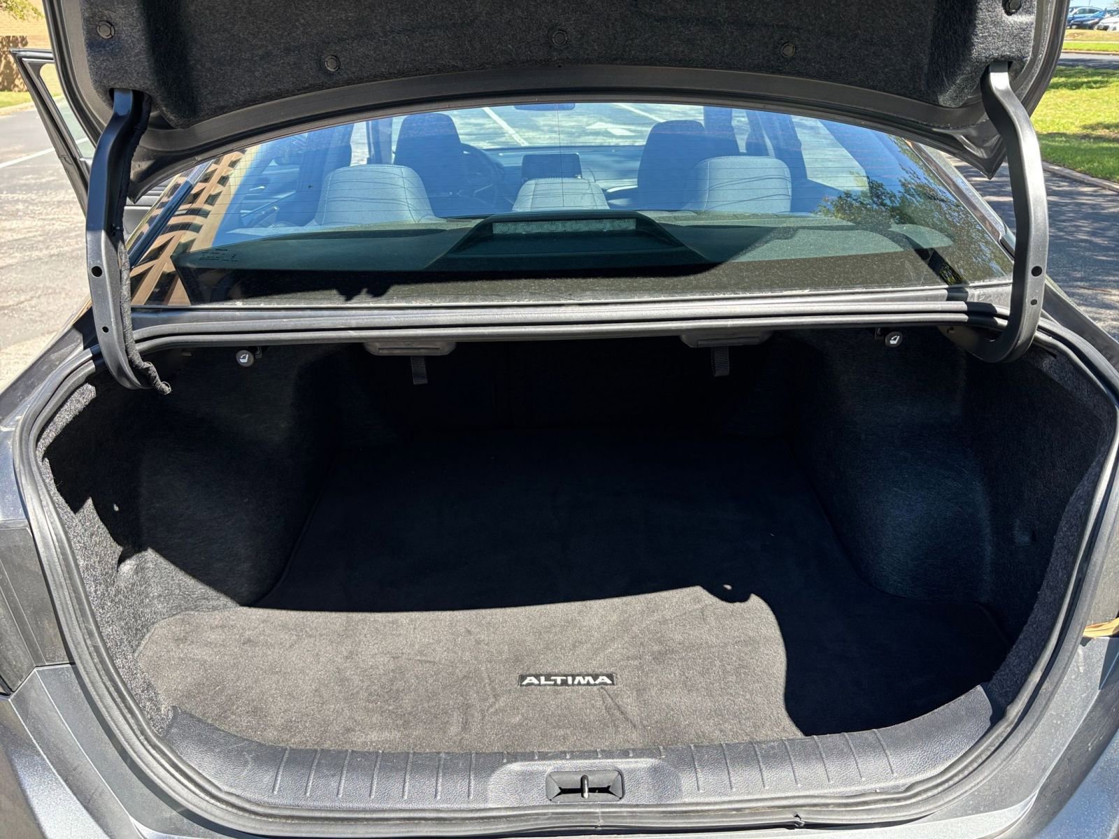 Thumbnail: 2025 Nissan Altima - 26