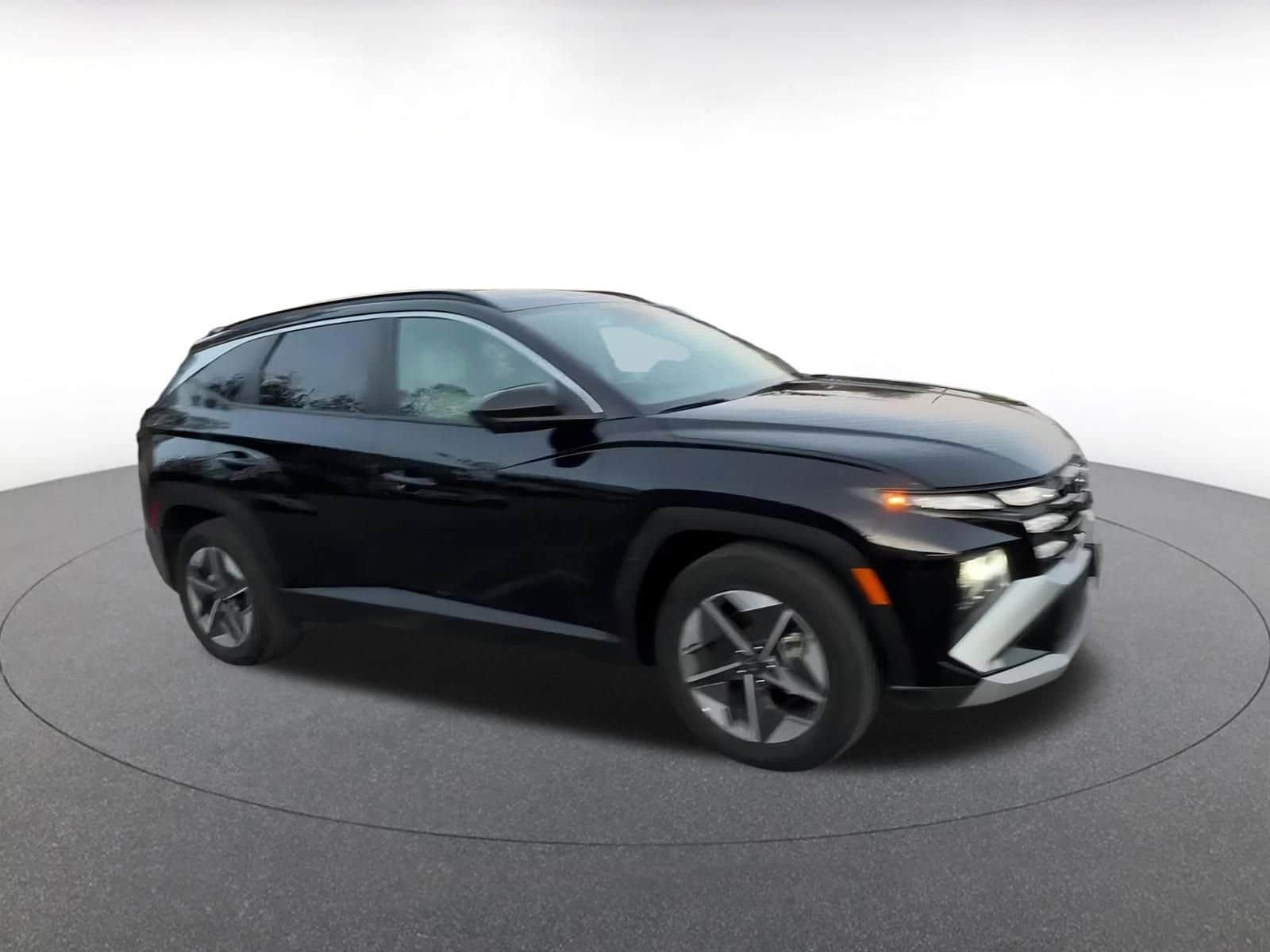 Thumbnail: 2025 Hyundai Tucson - 2