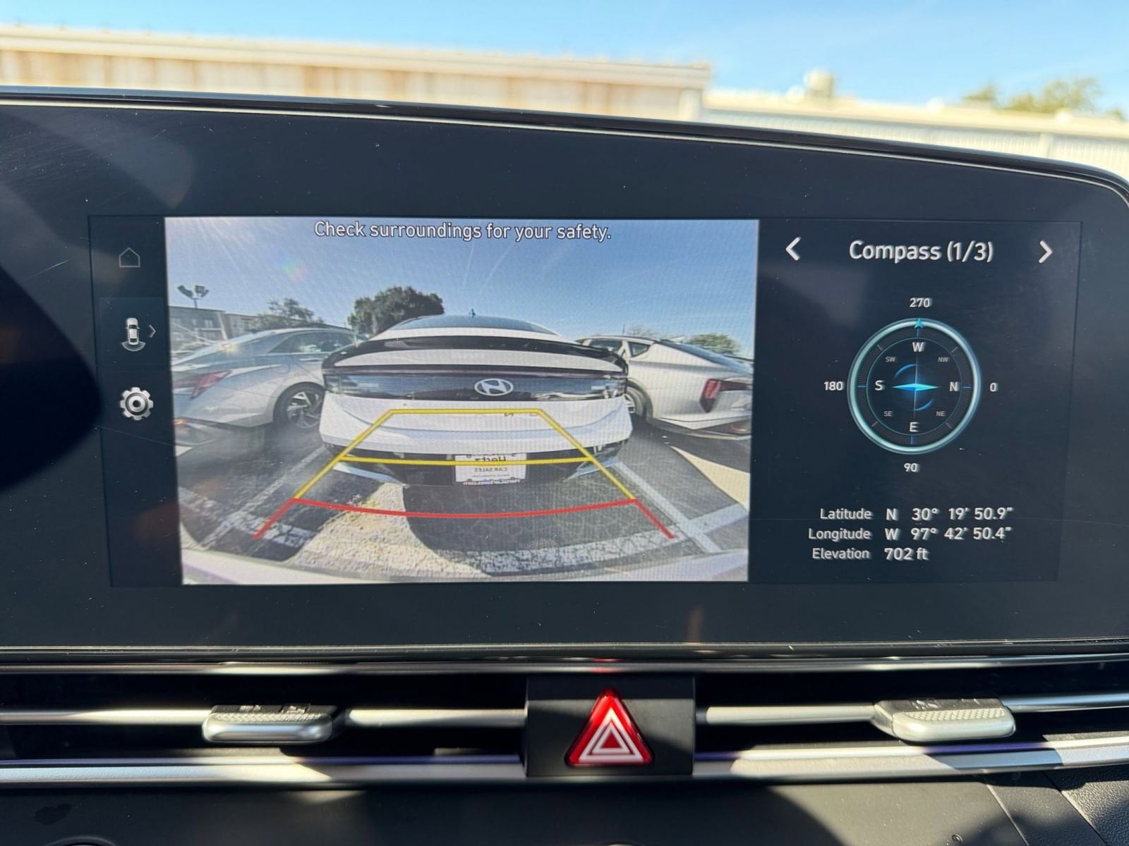 Thumbnail: 2025 Hyundai Elantra - 17