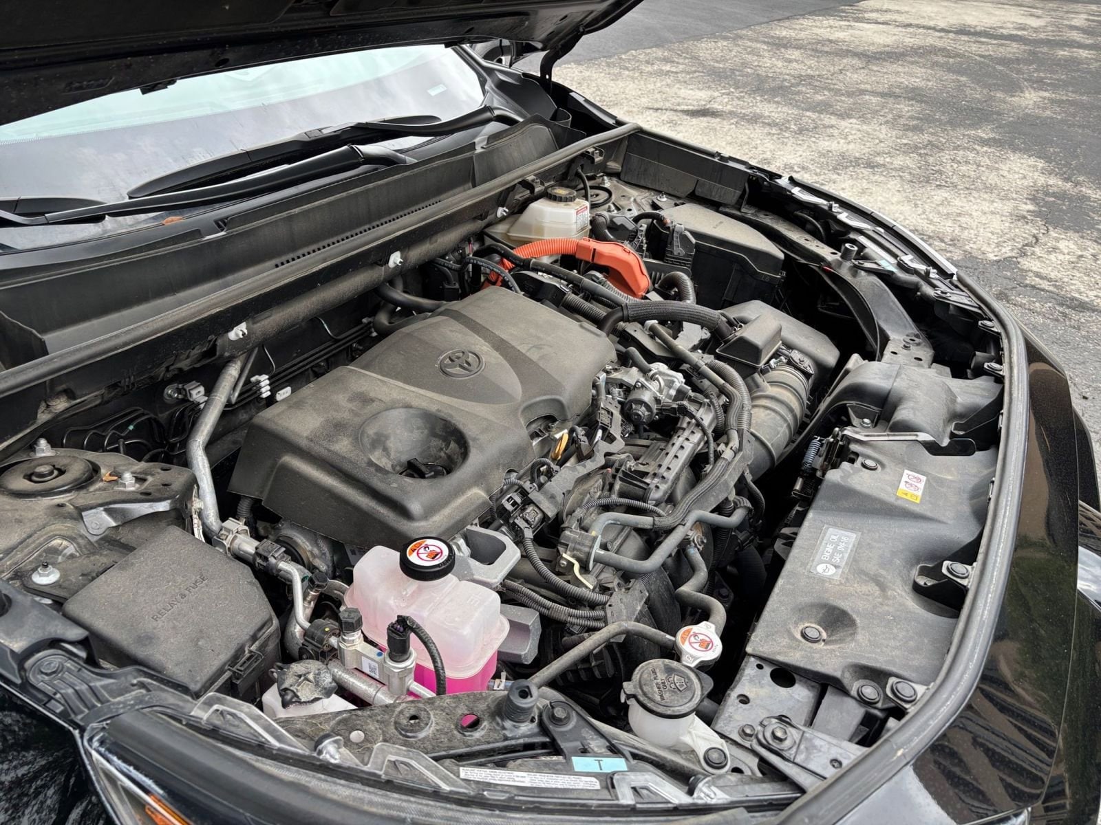 Thumbnail: 2025 Toyota RAV4 - 27