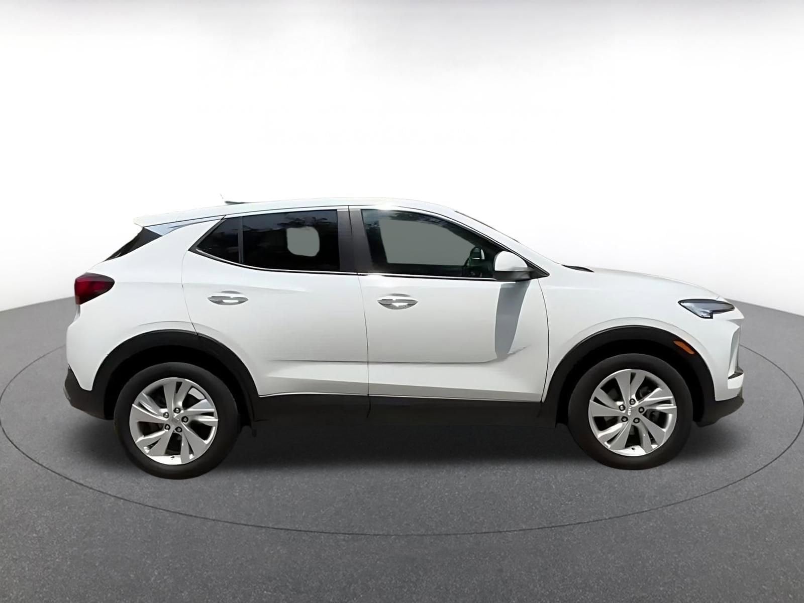 Thumbnail: 2025 Buick Encore GX - 16