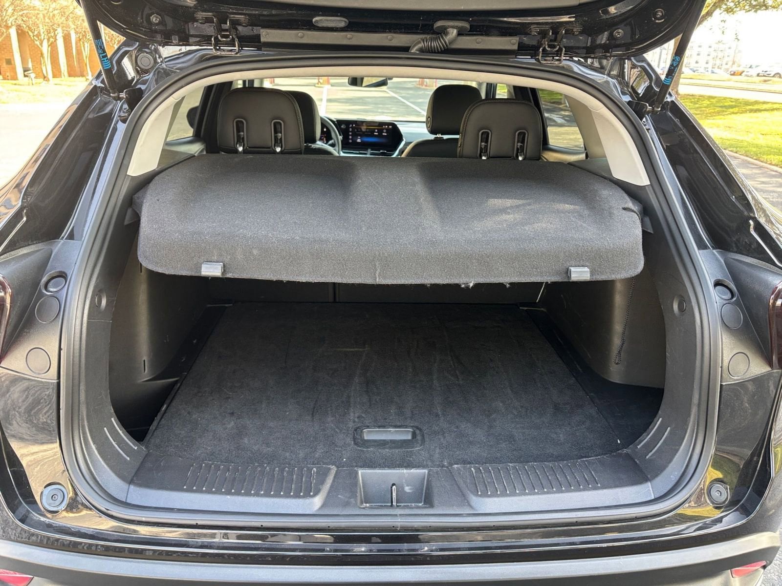 Thumbnail: 2025 Chevrolet Trax - 25