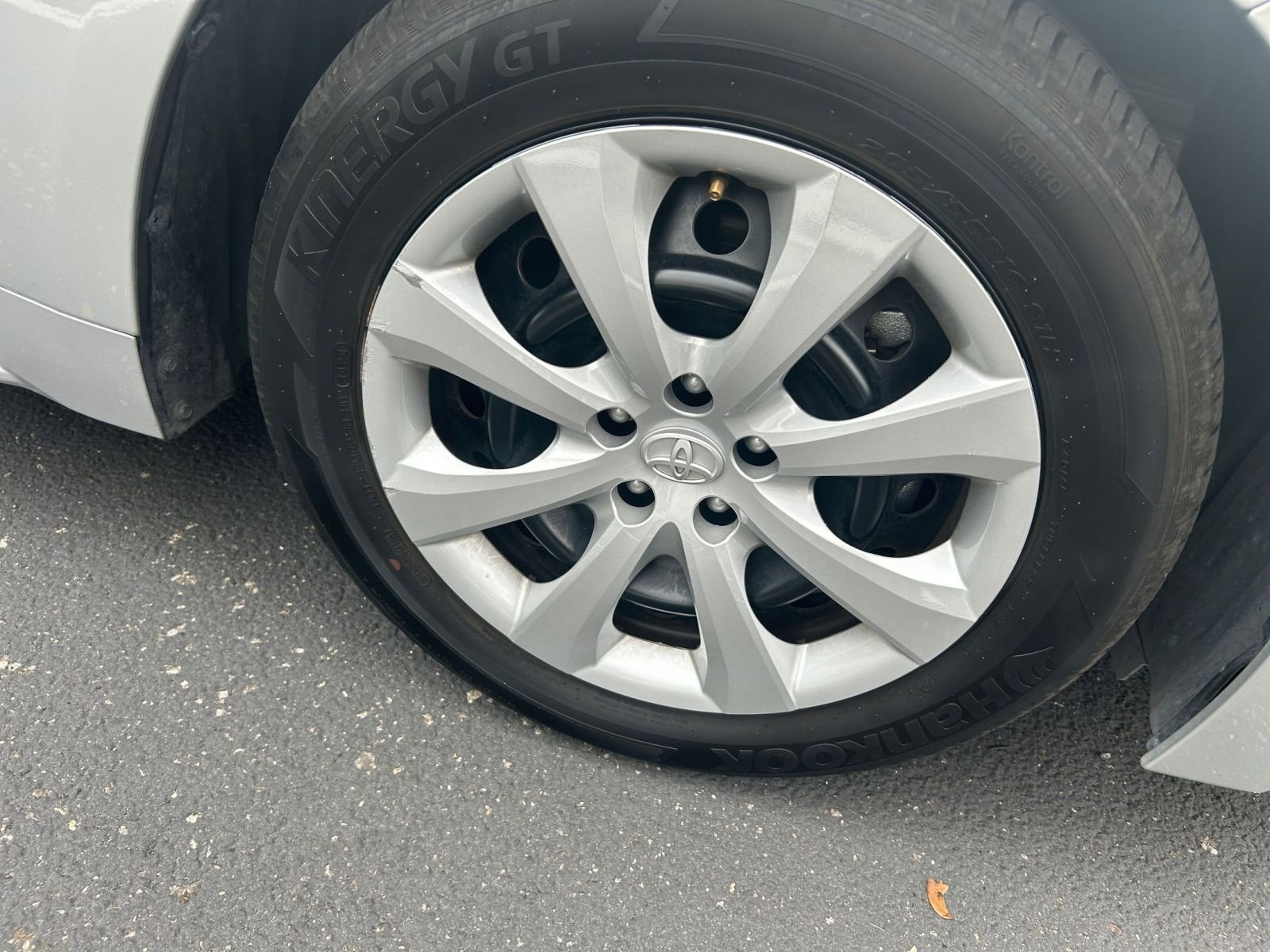 Thumbnail: 2025 Toyota Corolla - 28