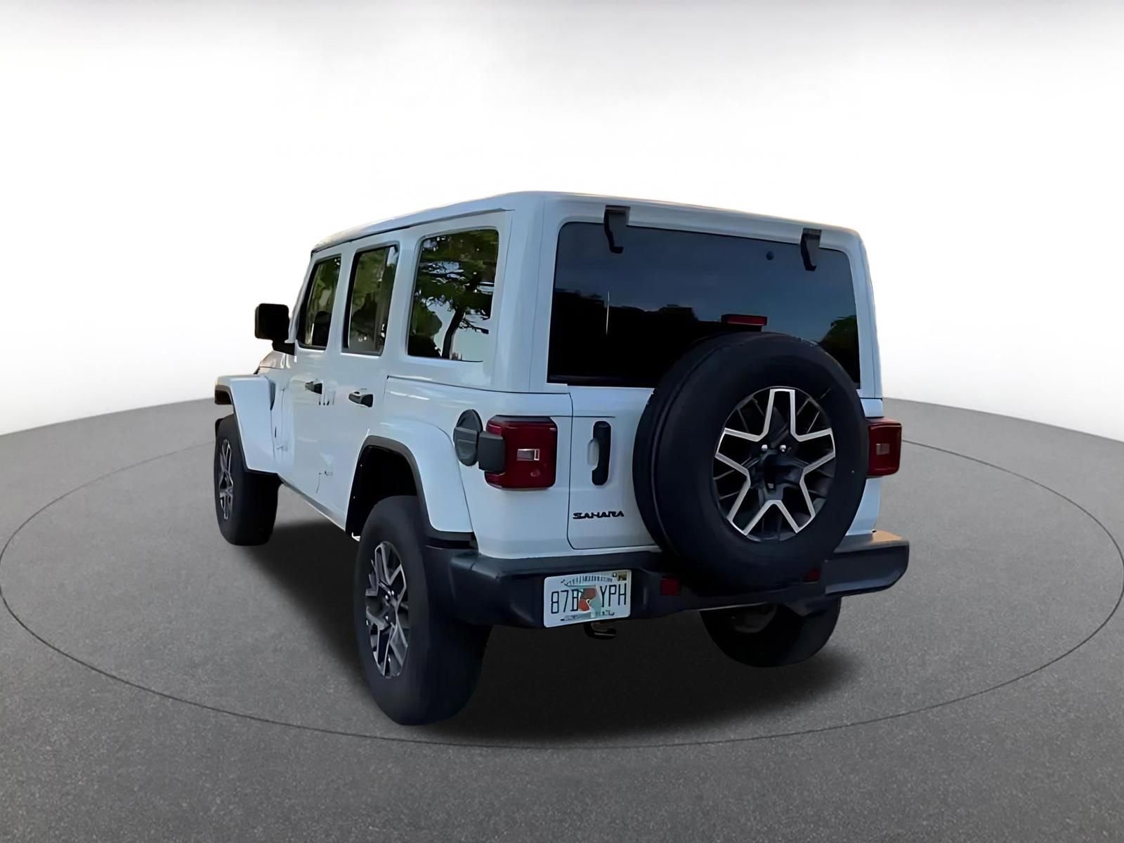 Thumbnail: 2025 Jeep Wrangler - 12