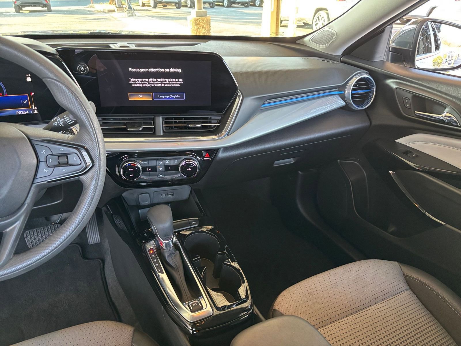 Thumbnail: 2025 Chevrolet Trax - 29