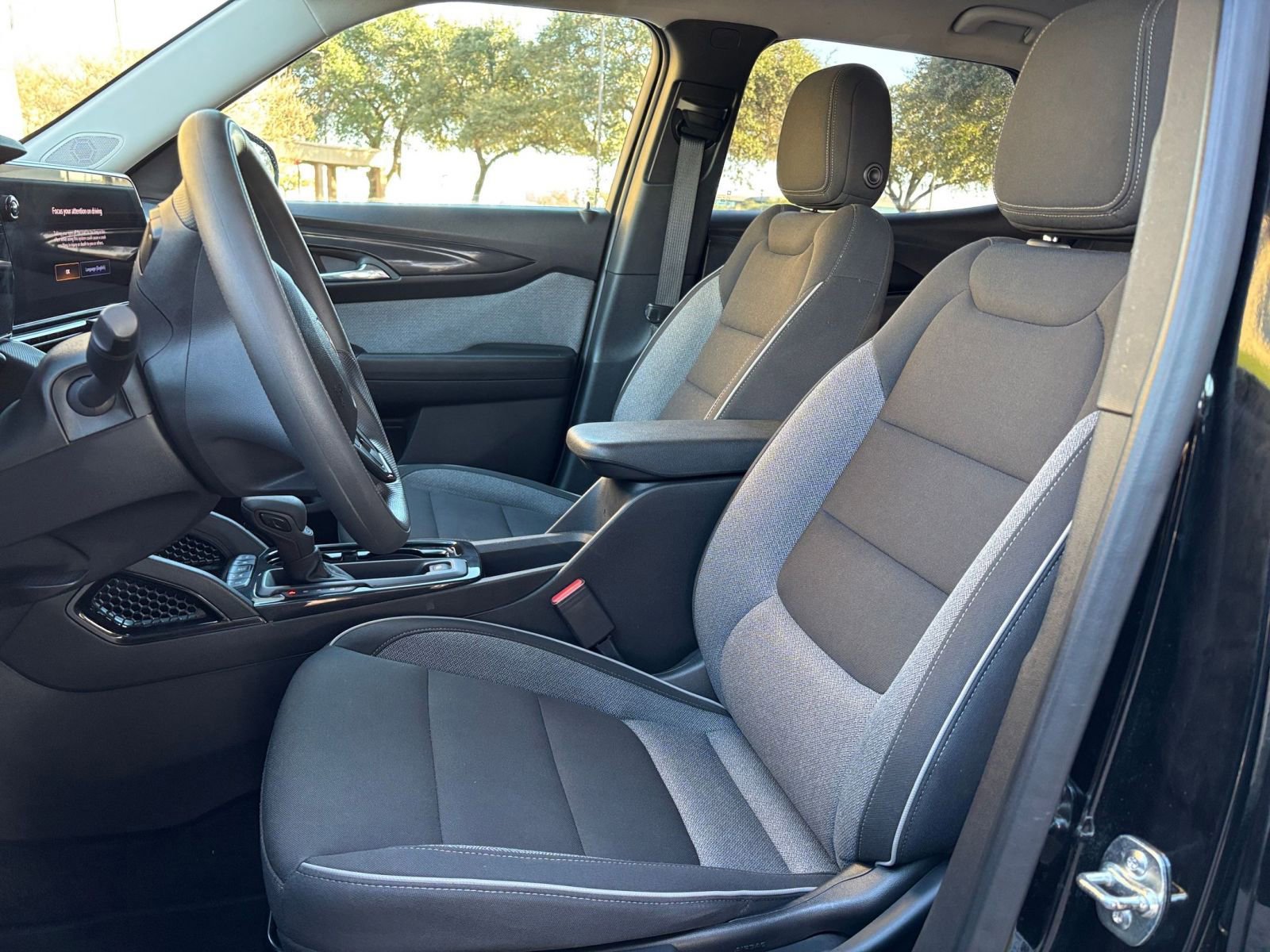 Thumbnail: 2025 Chevrolet TrailBlazer - 21