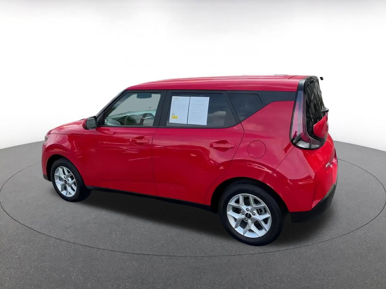Thumbnail: 2025 Kia Soul - 10