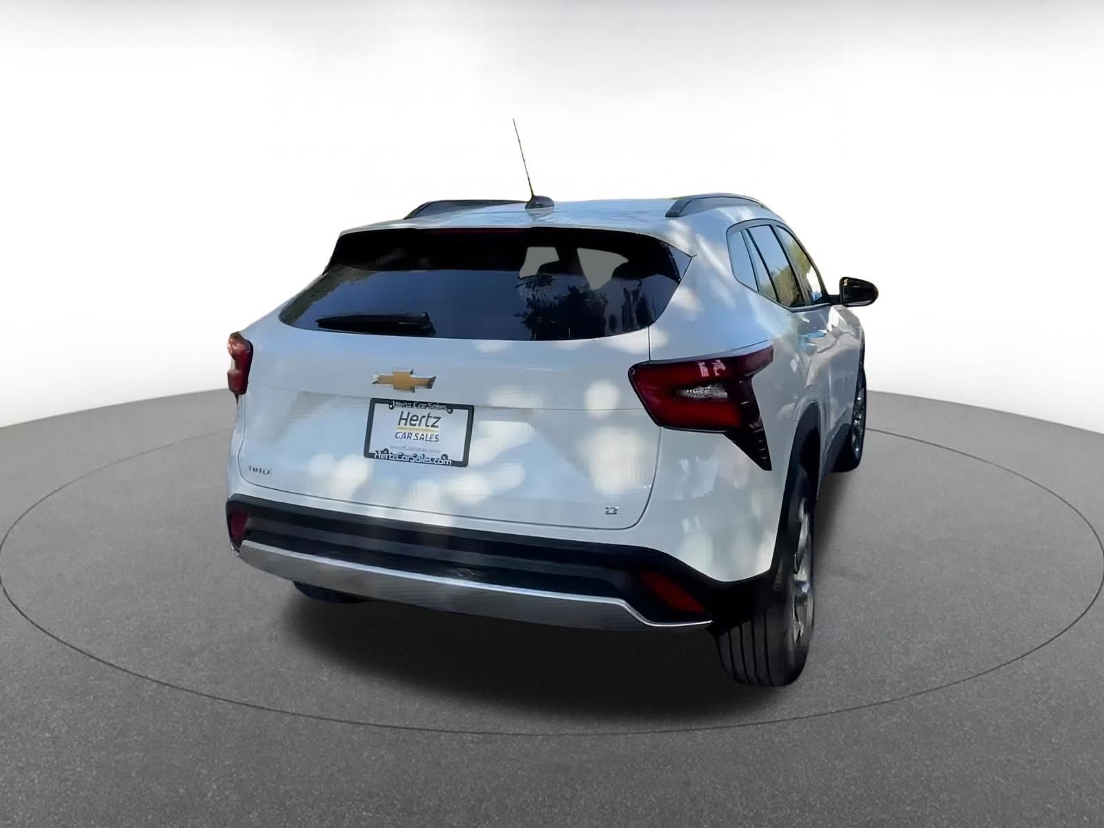 Thumbnail: 2025 Chevrolet Trax - 13