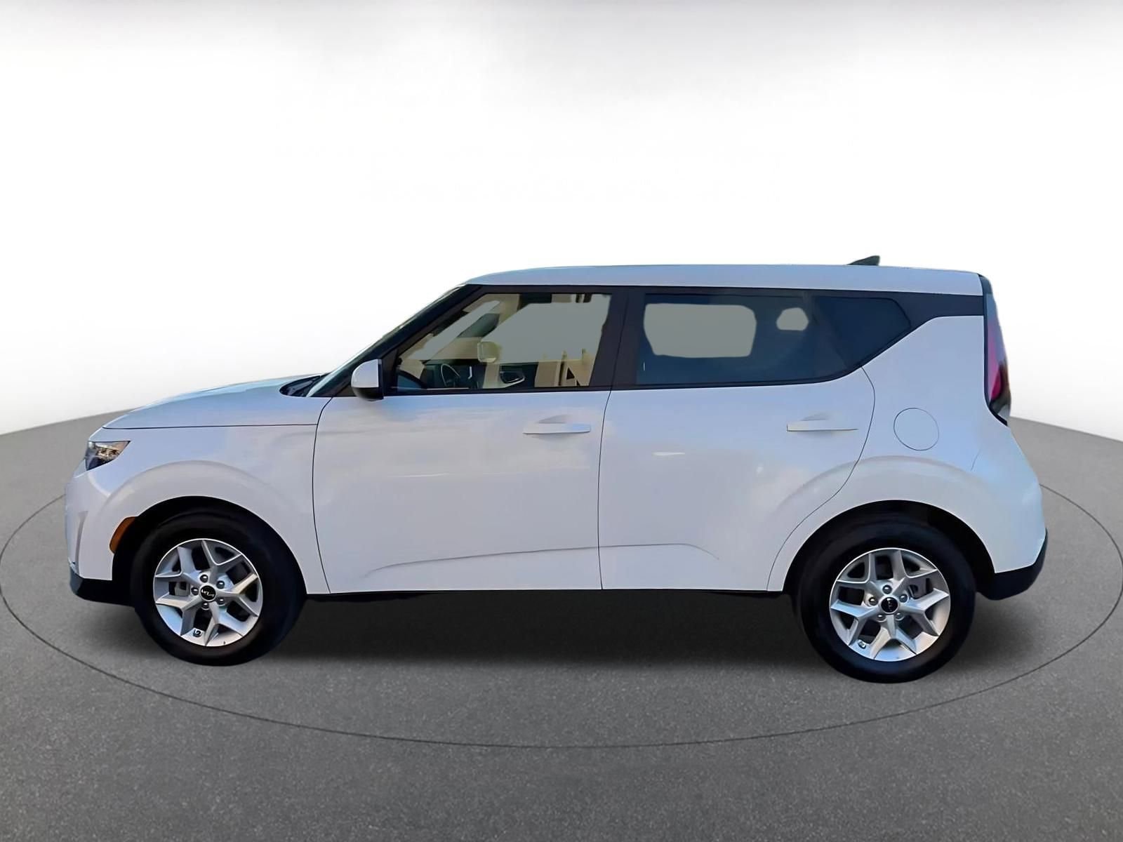 Thumbnail: 2025 Kia Soul - 8