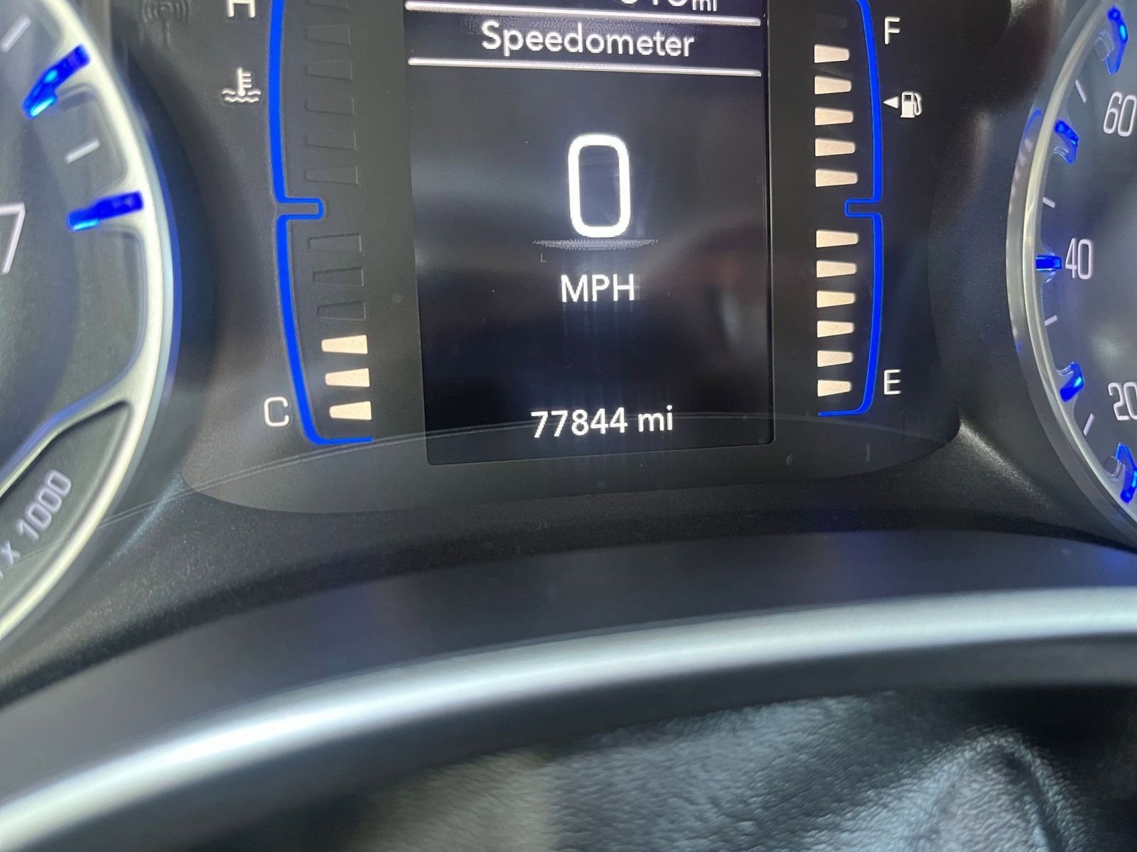 Thumbnail: 2020 Chrysler Pacifica - 34