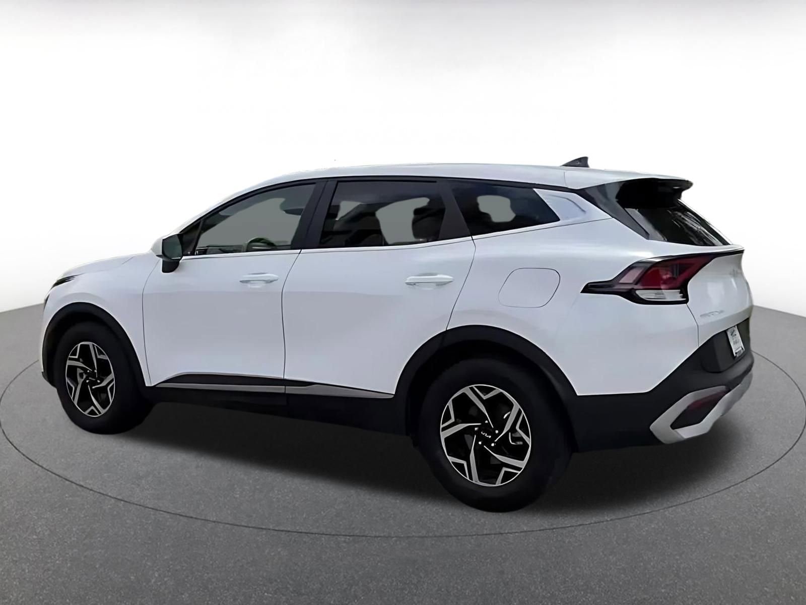 Thumbnail: 2025 Kia Sportage - 11