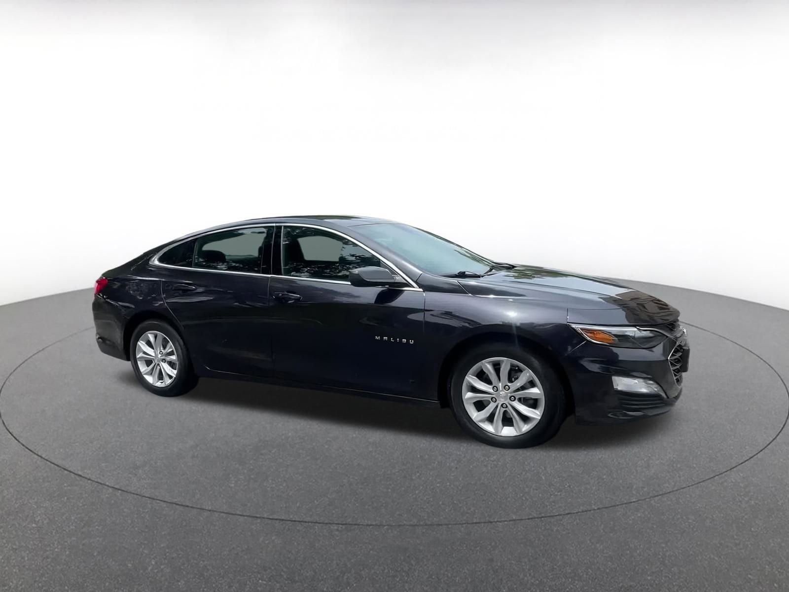 Thumbnail: 2023 Chevrolet Malibu - 1
