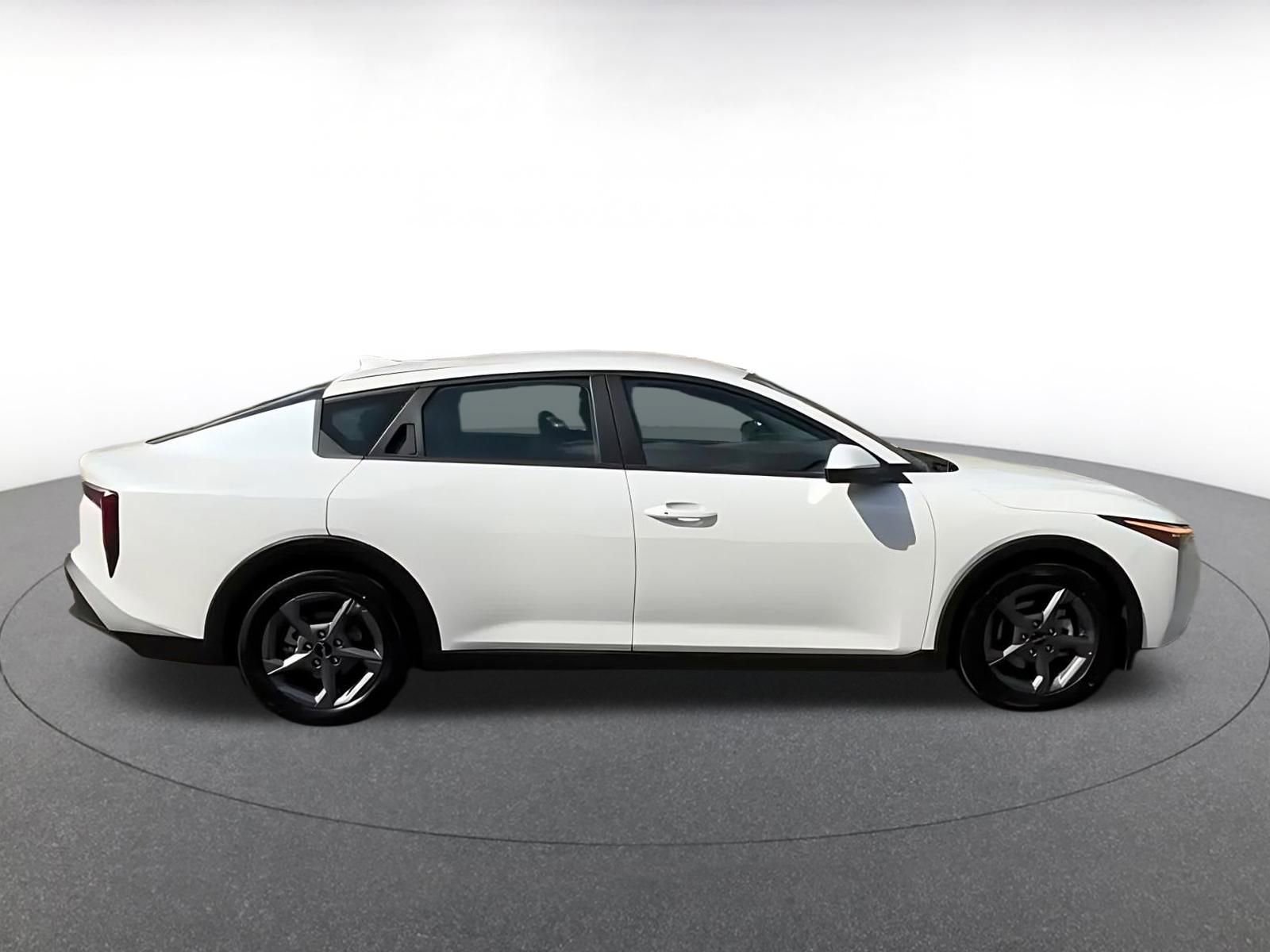 Thumbnail: 2025 Kia K4 - 16