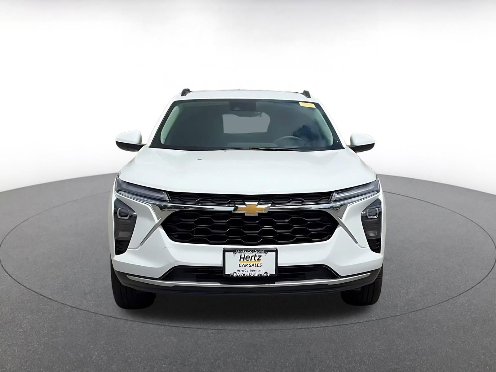 Thumbnail: 2025 Chevrolet Trax - 5
