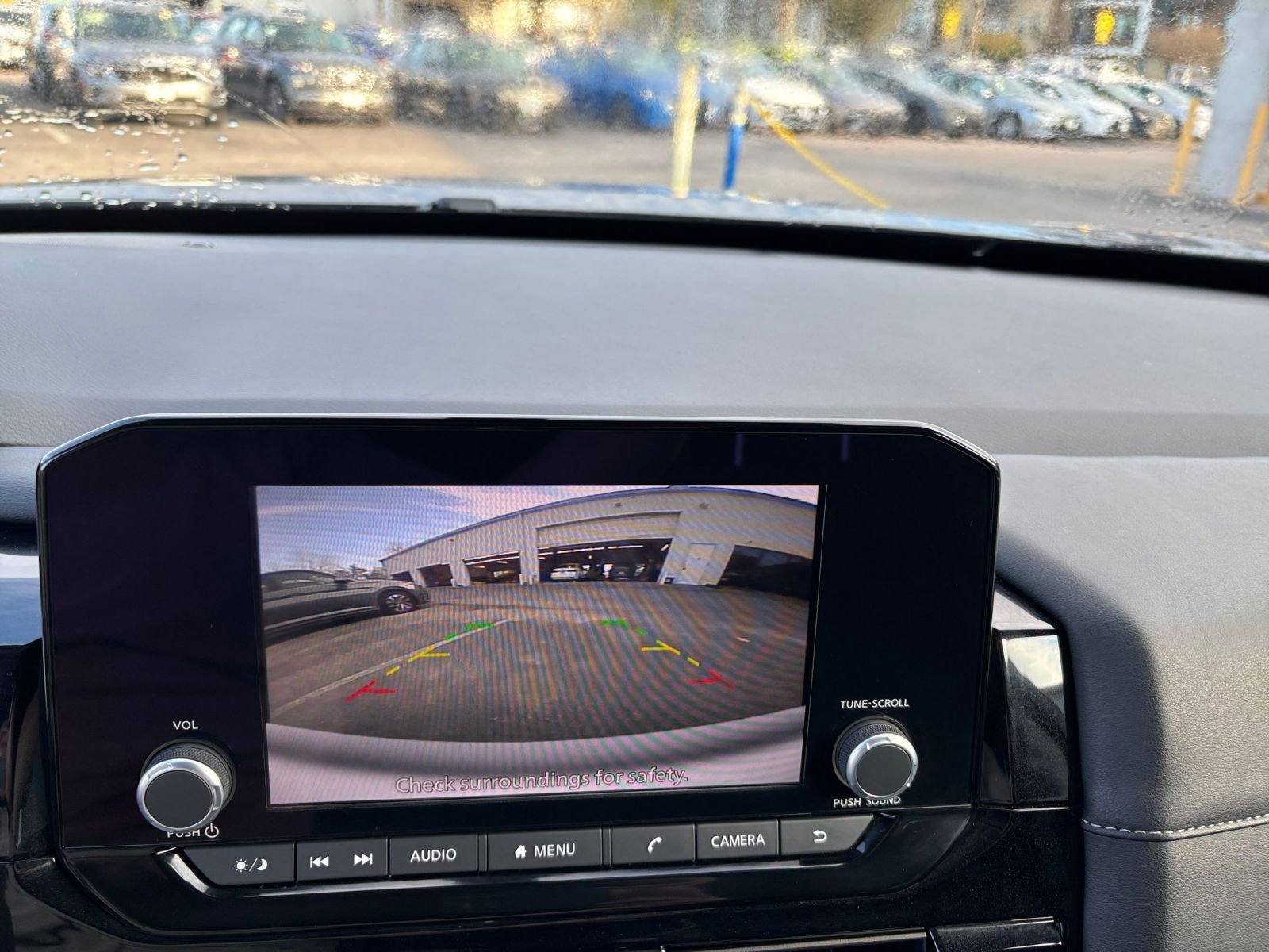 Thumbnail: 2025 Nissan Pathfinder - 17